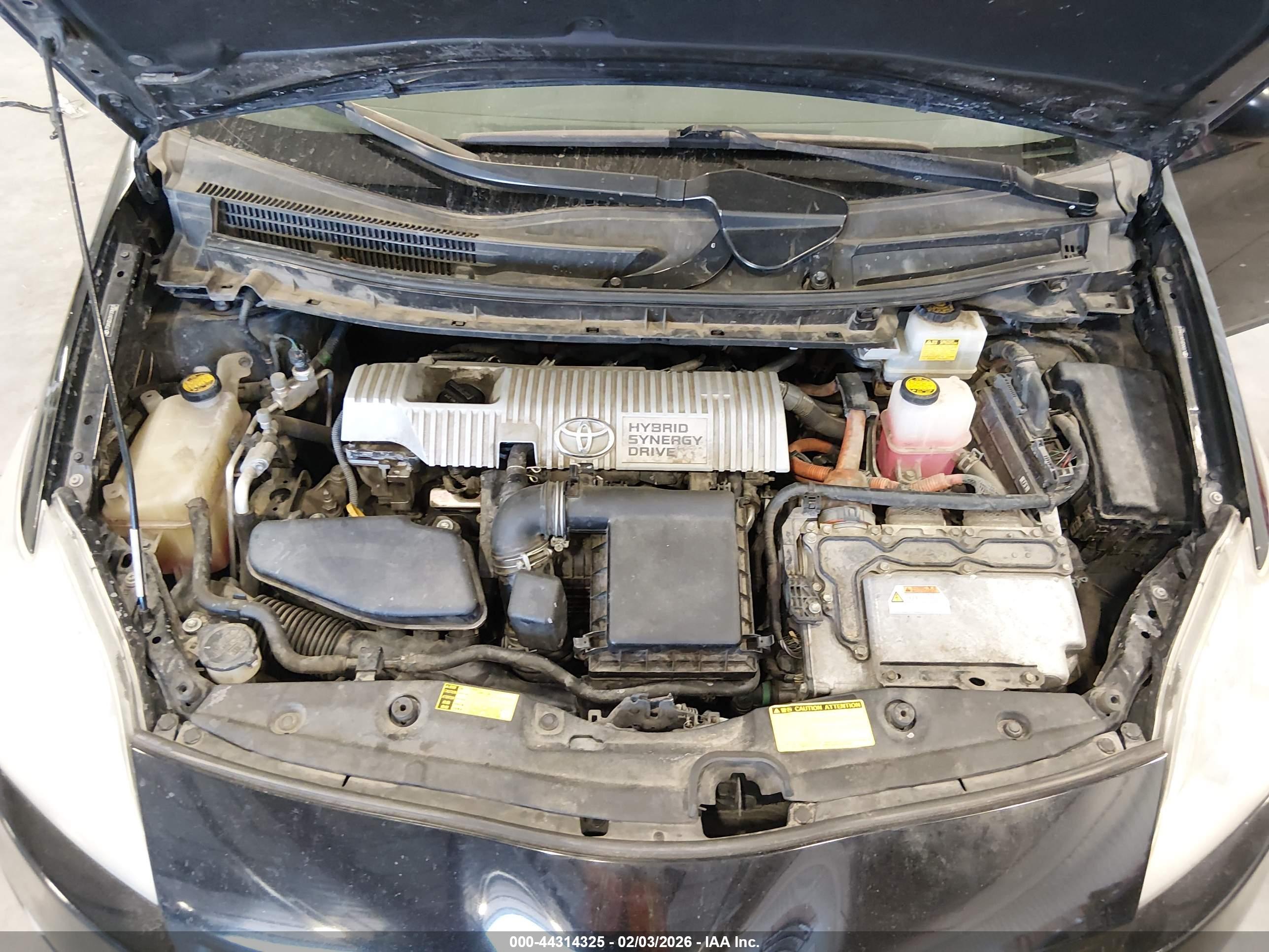 TOYOTA PRIUS image 10