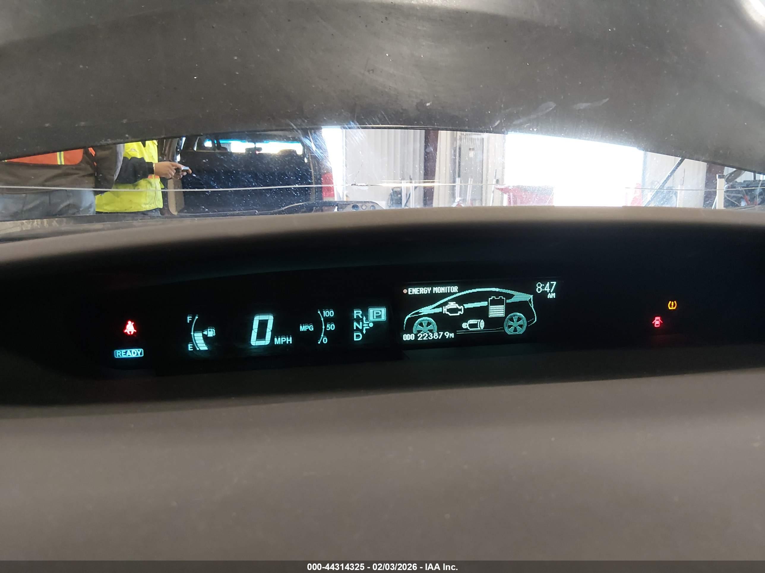 TOYOTA PRIUS image 7