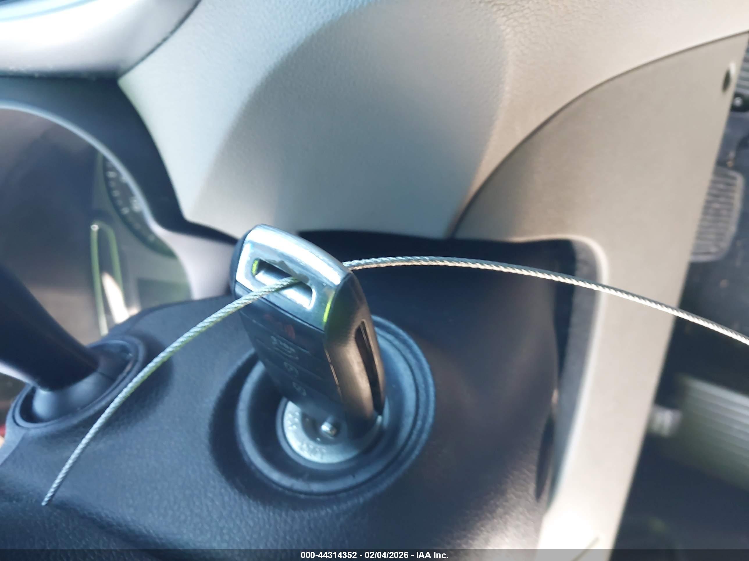 KIA SORENTO image 11