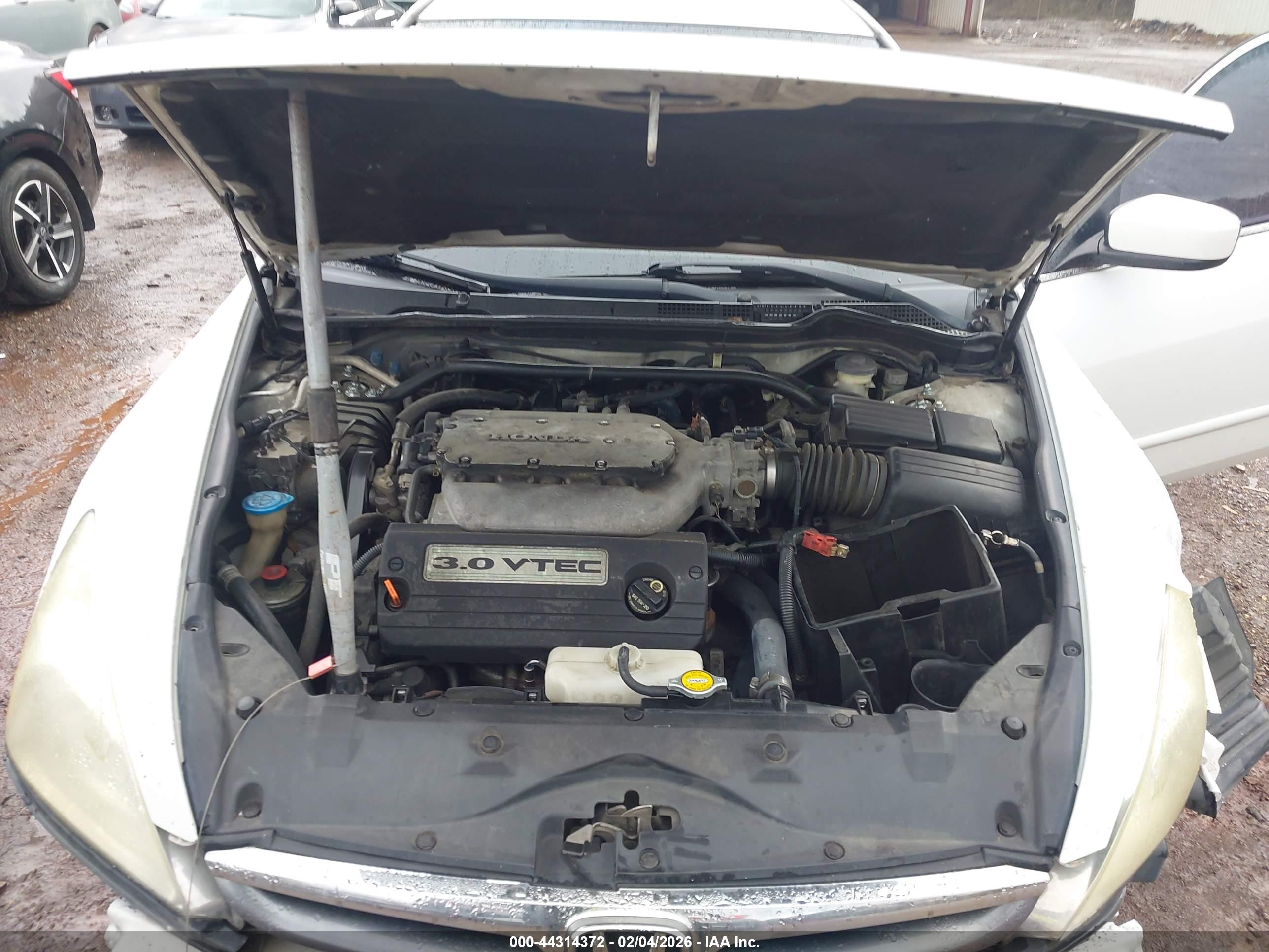 HONDA ACCORD image 10