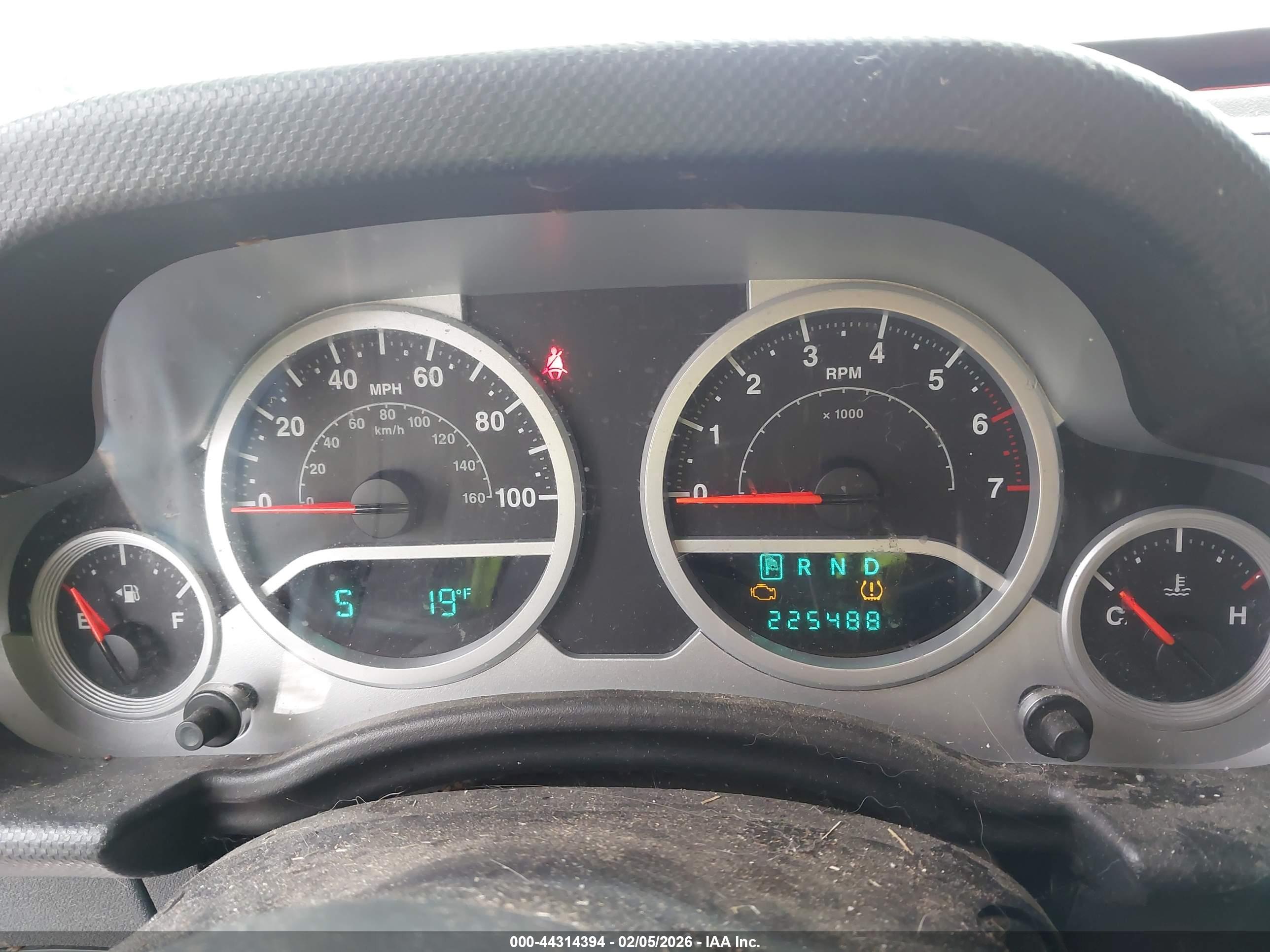 JEEP WRANGLER image 7
