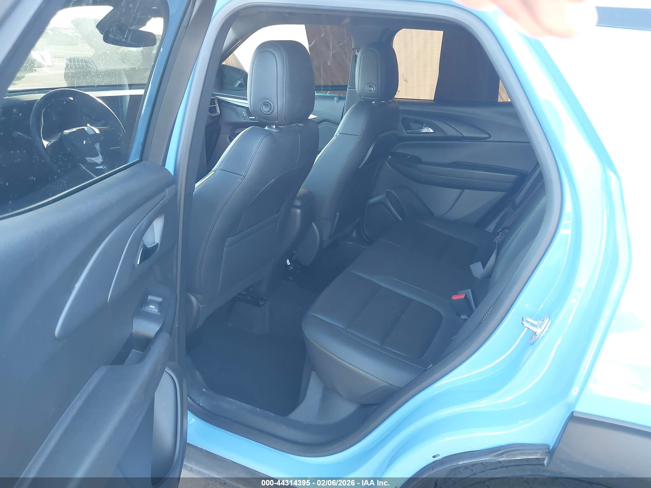 CHEVROLET TRAILBLAZER image 8