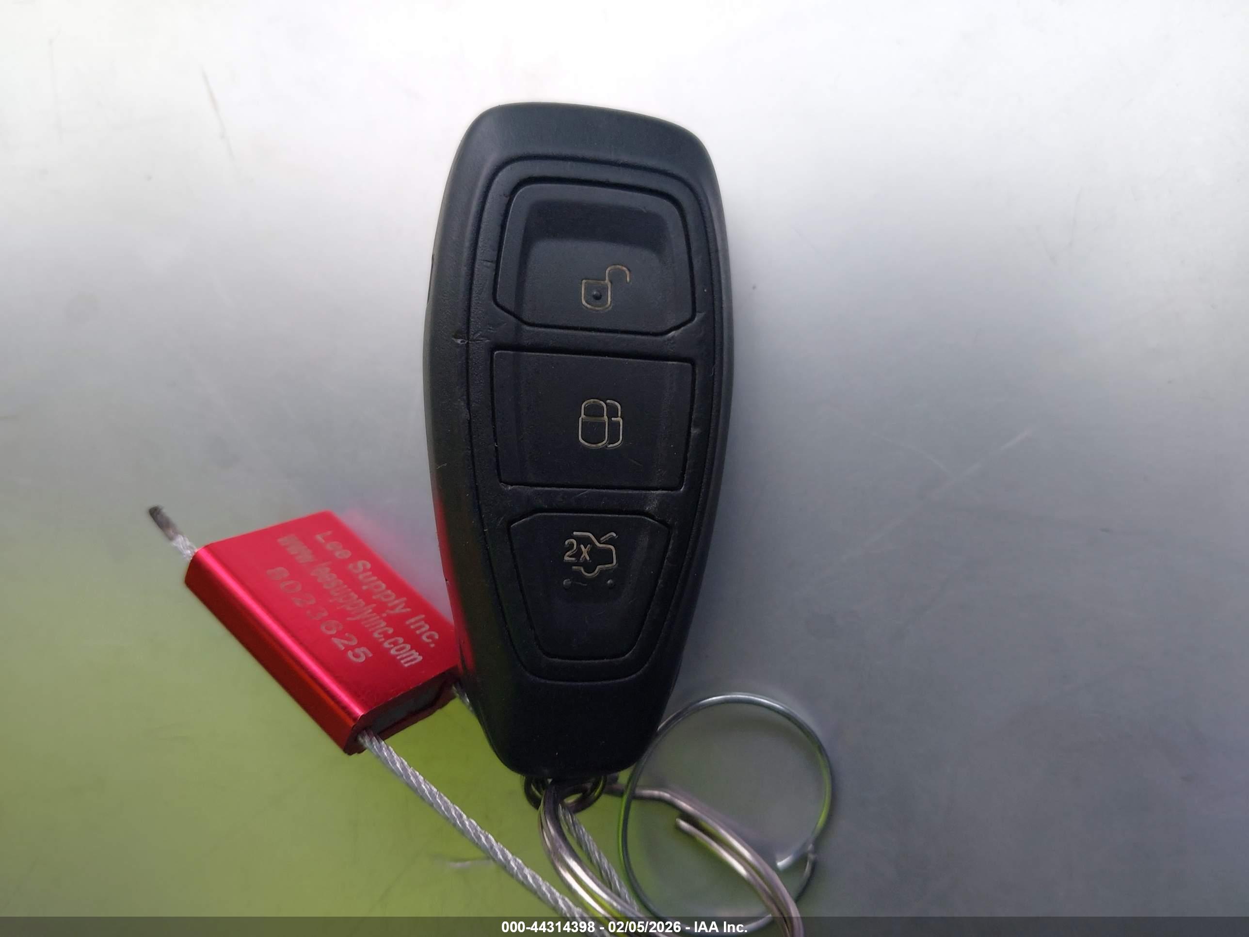 FORD FOCUS image 11