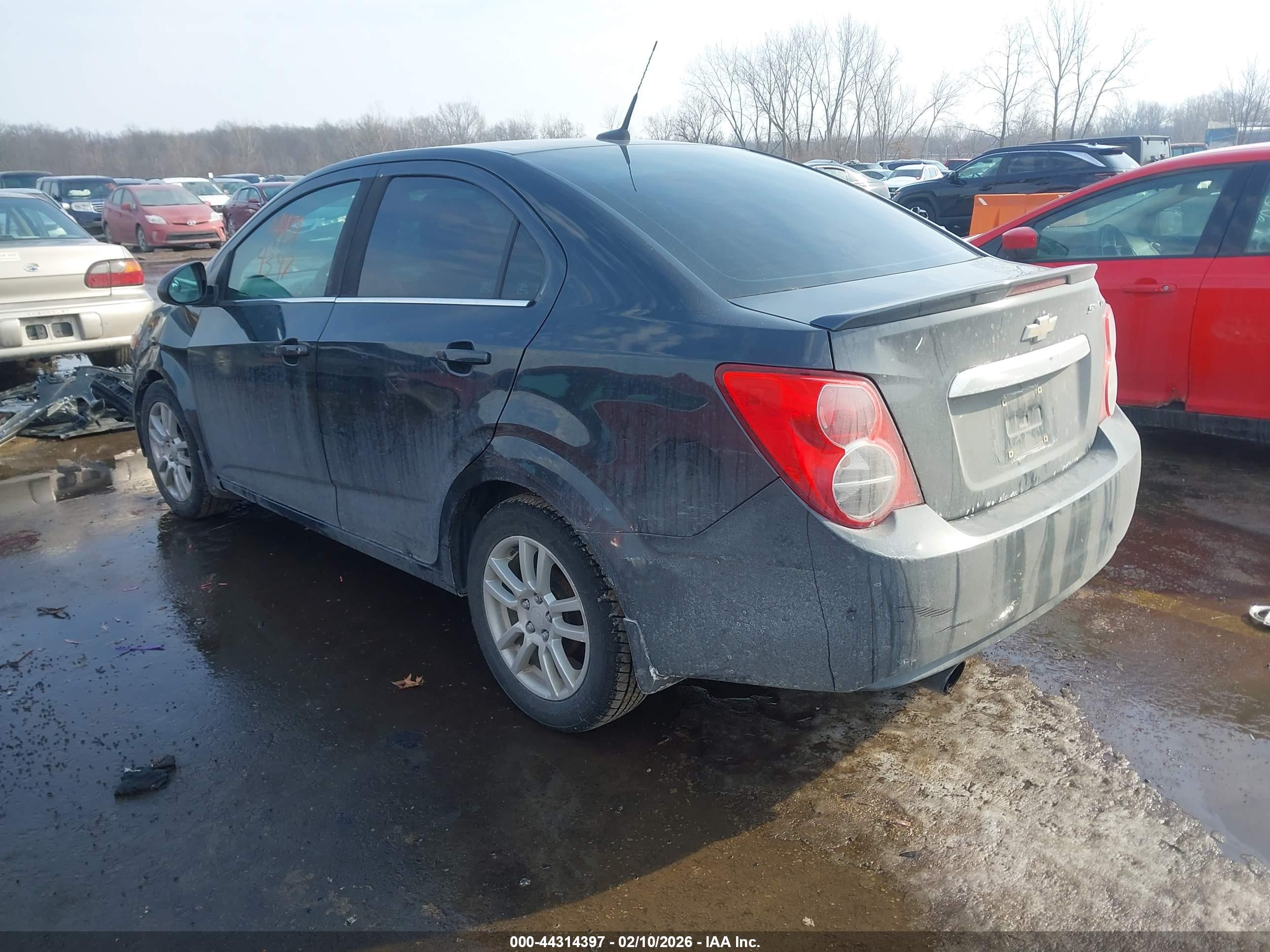 CHEVROLET SONIC image 3