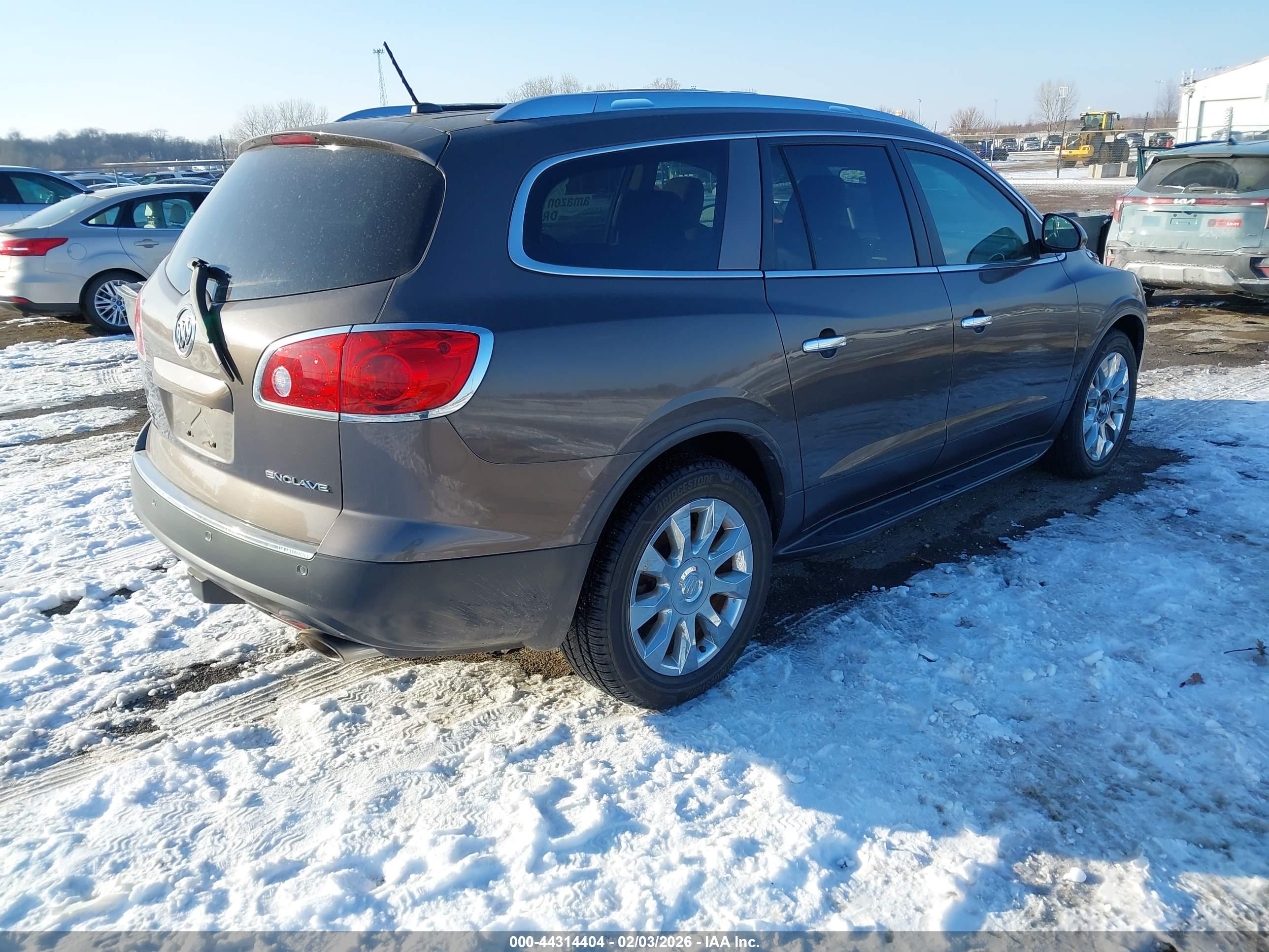 BUICK ENCLAVE image 4