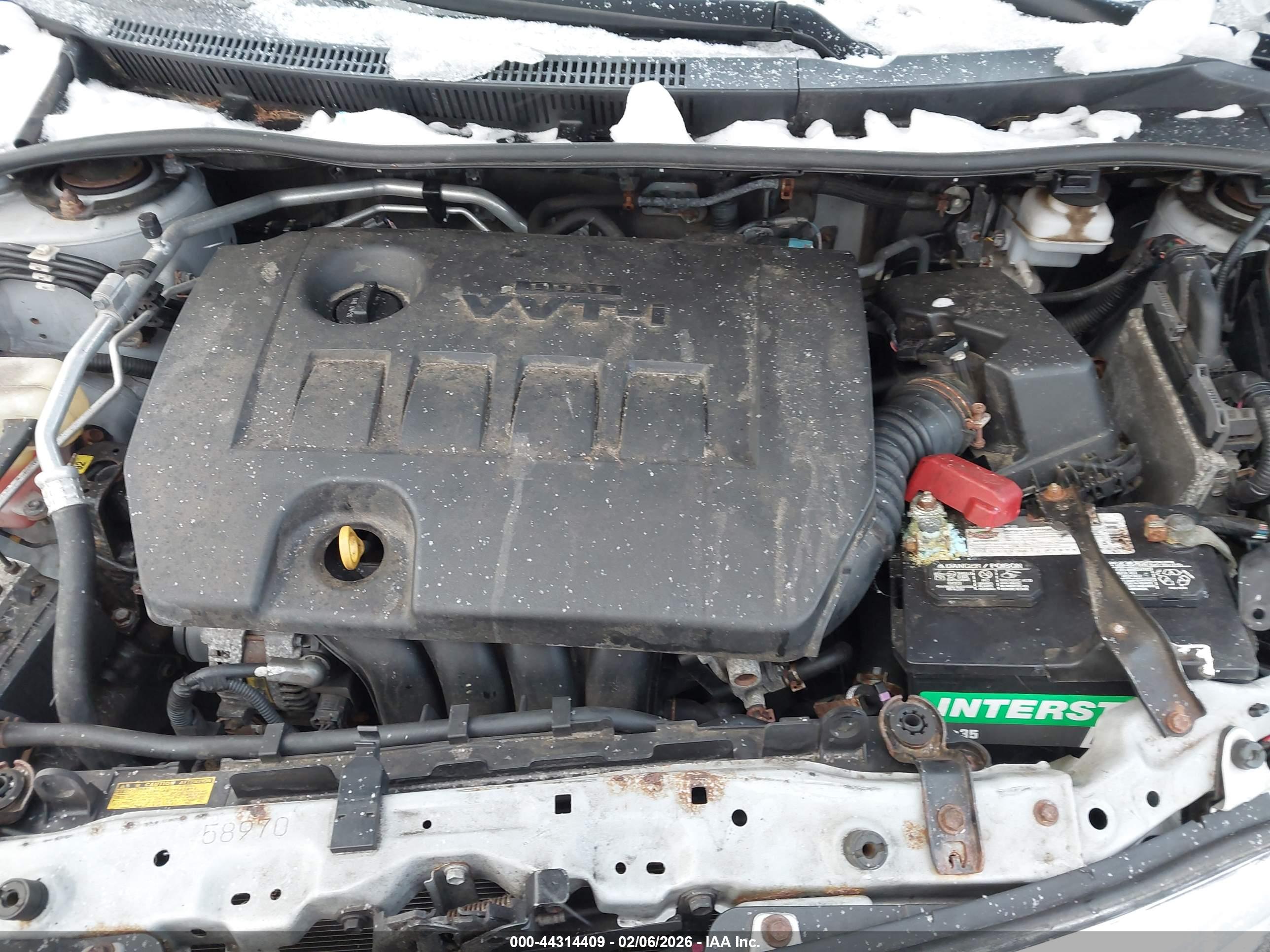 TOYOTA COROLLA image 10