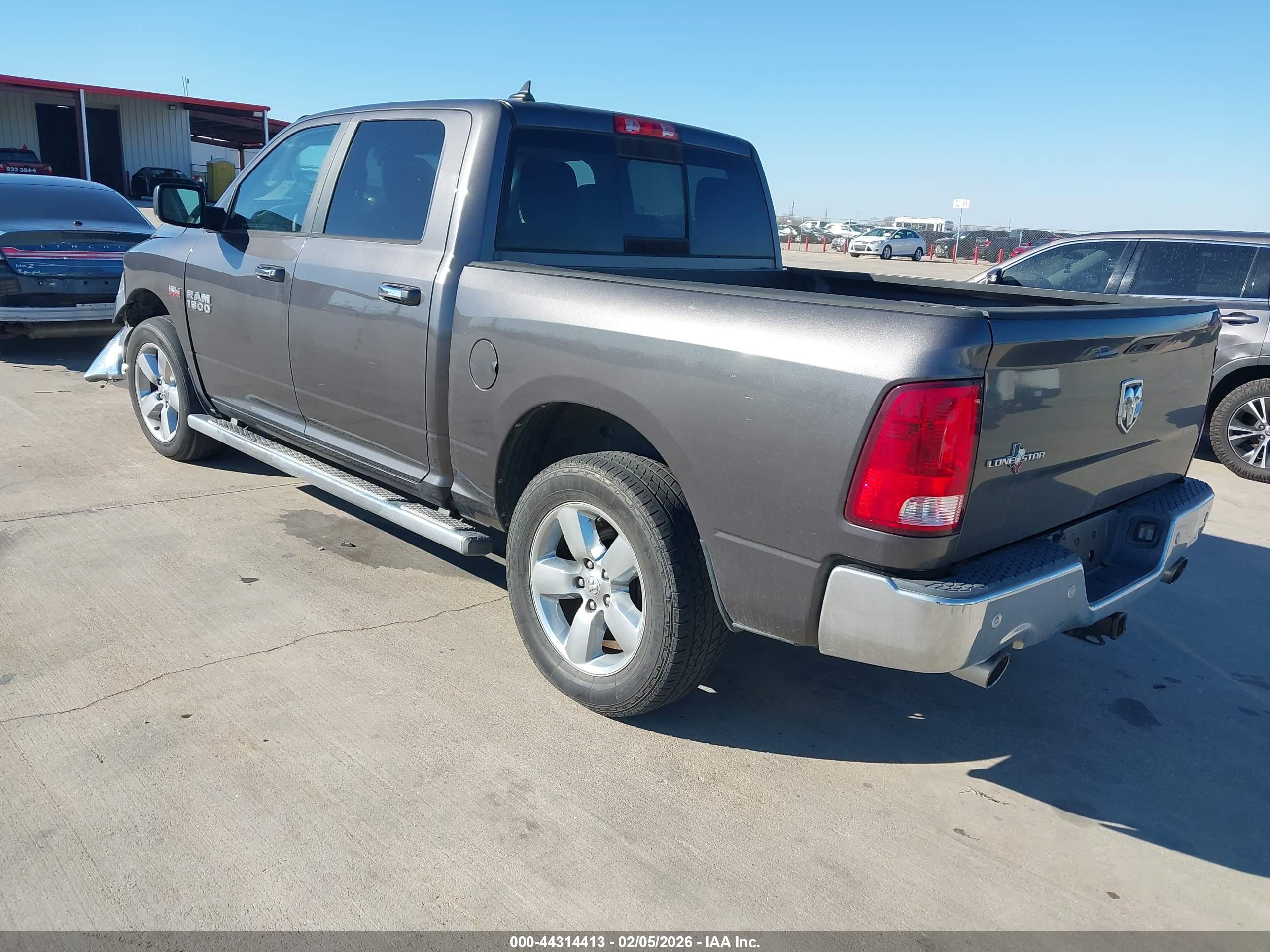 RAM 1500 image 3