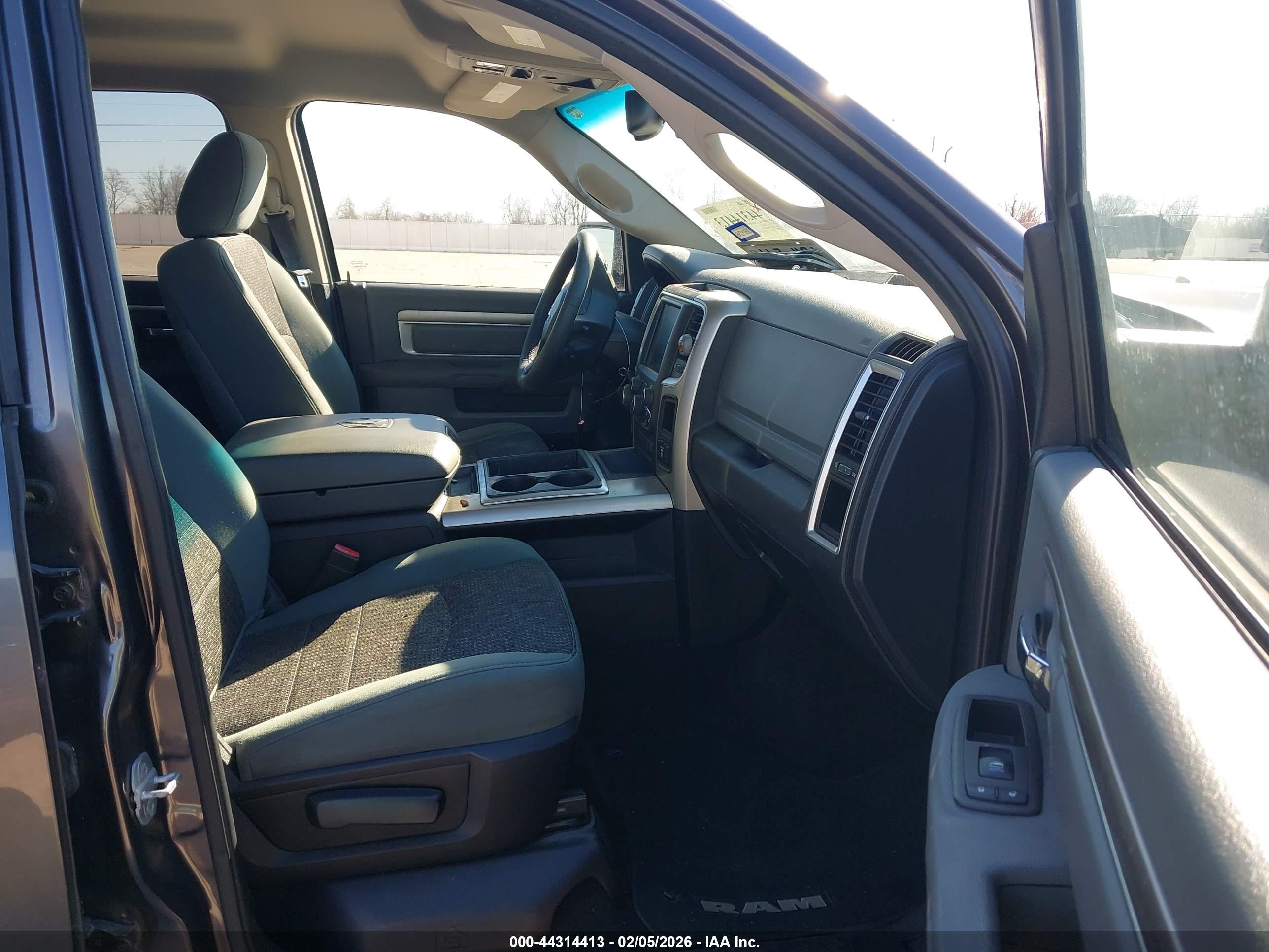 RAM 1500 image 5