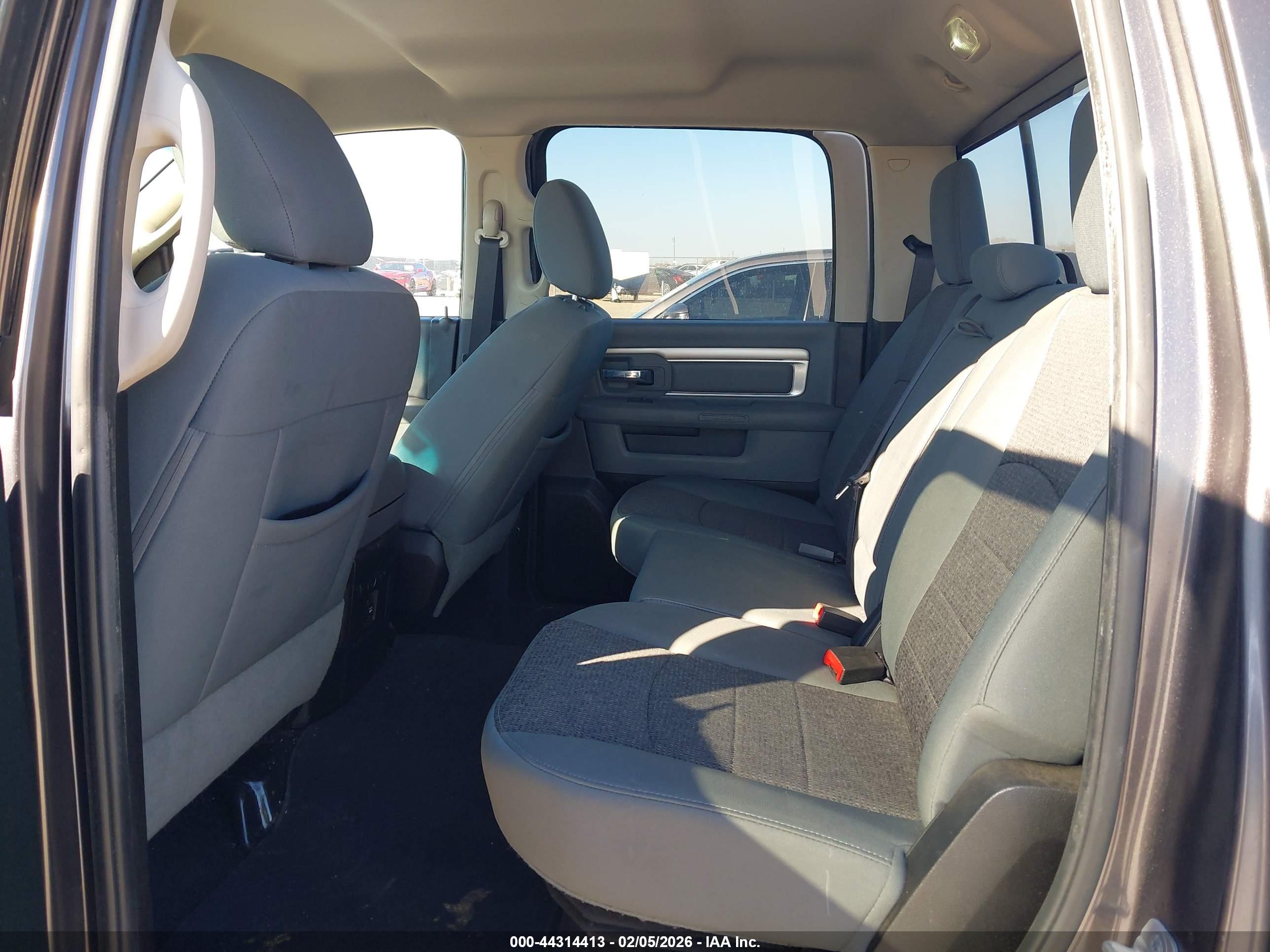 RAM 1500 image 8