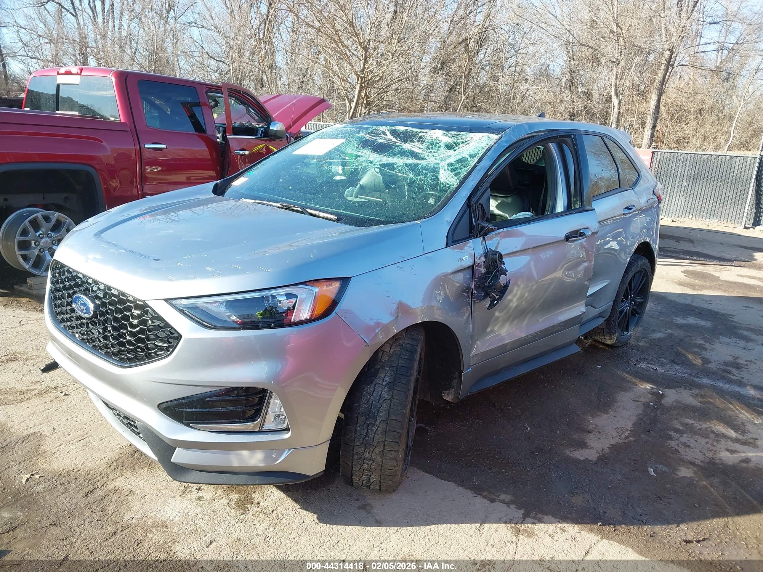 FORD EDGE image 2