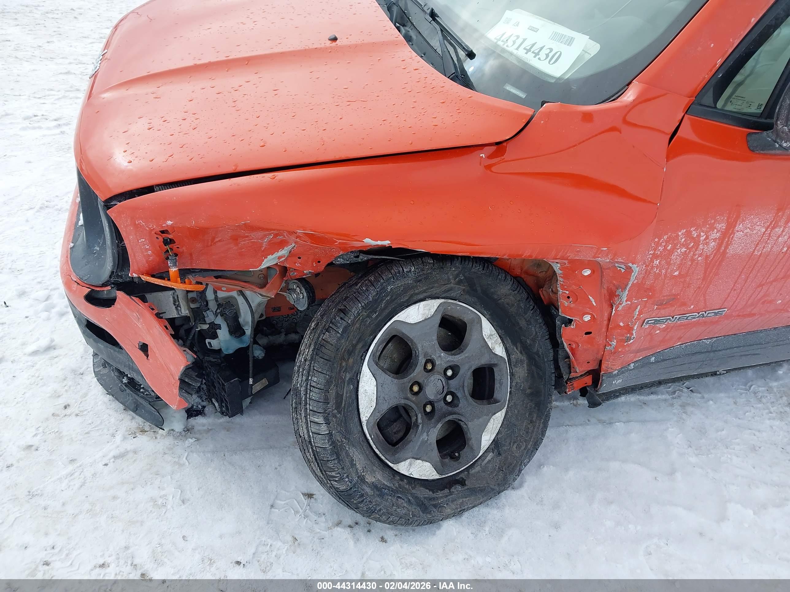 JEEP RENEGADE image 6