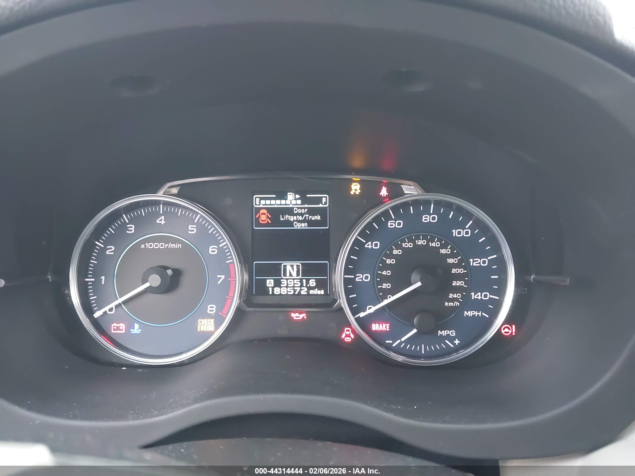 SUBARU XV image 7