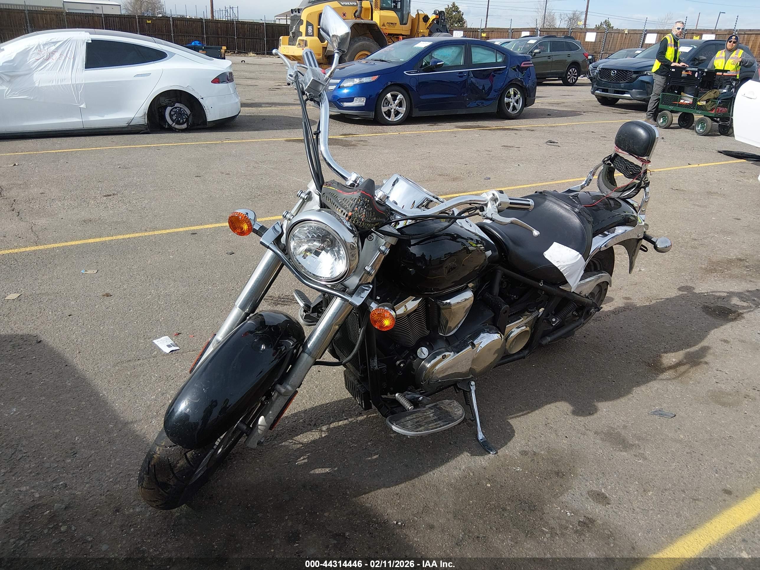 KAWASAKI VN900 image 2