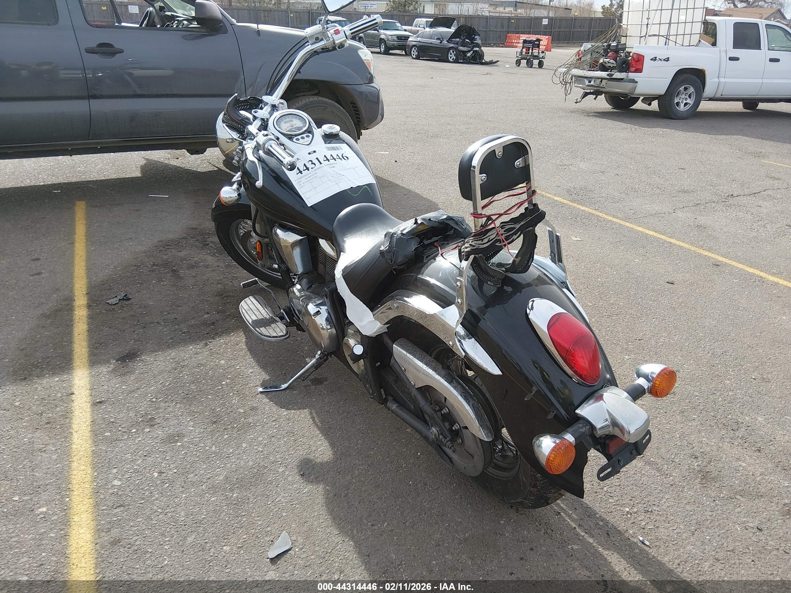 KAWASAKI VN900 image 3