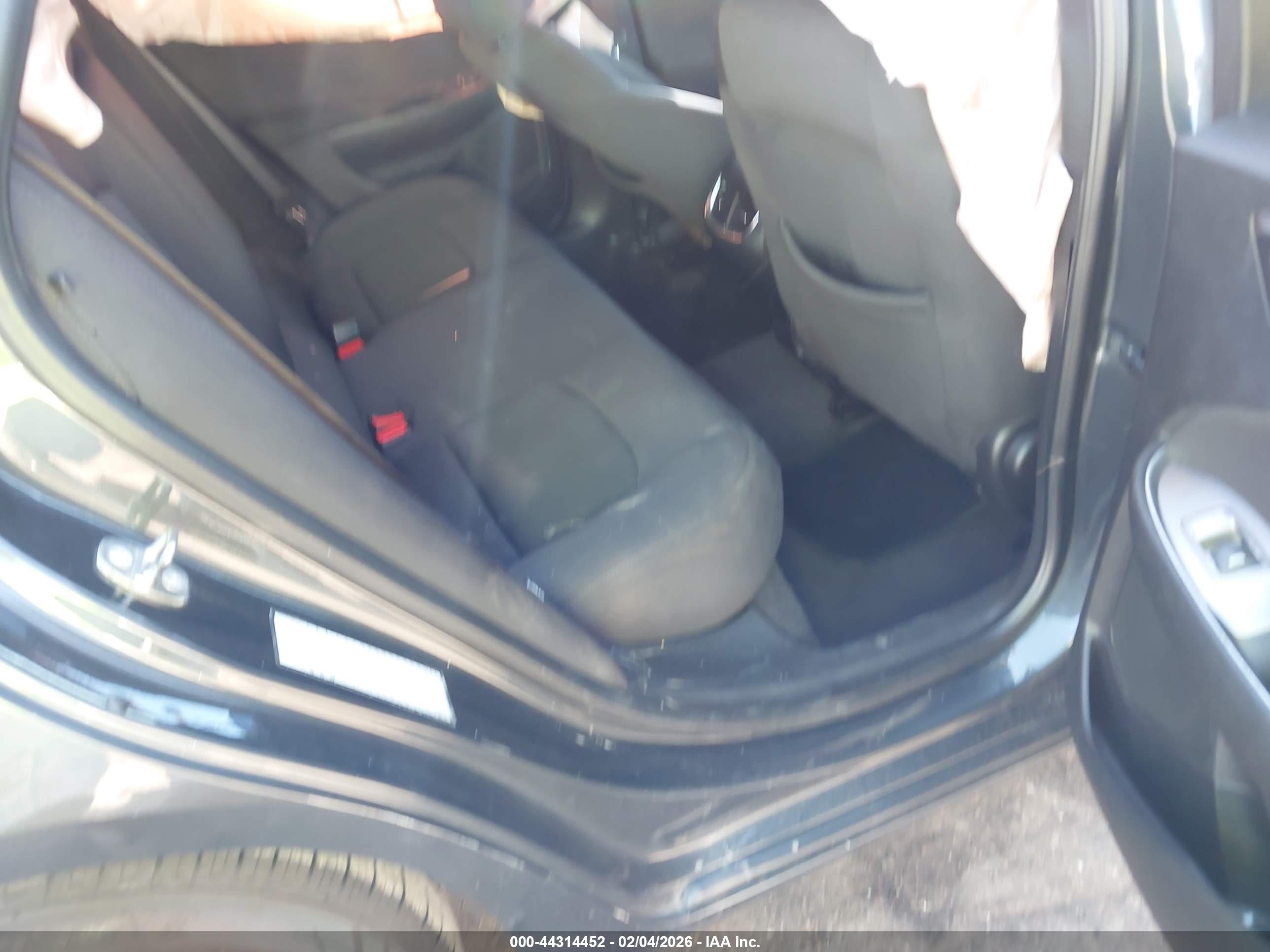 CHEVROLET MALIBU image 8