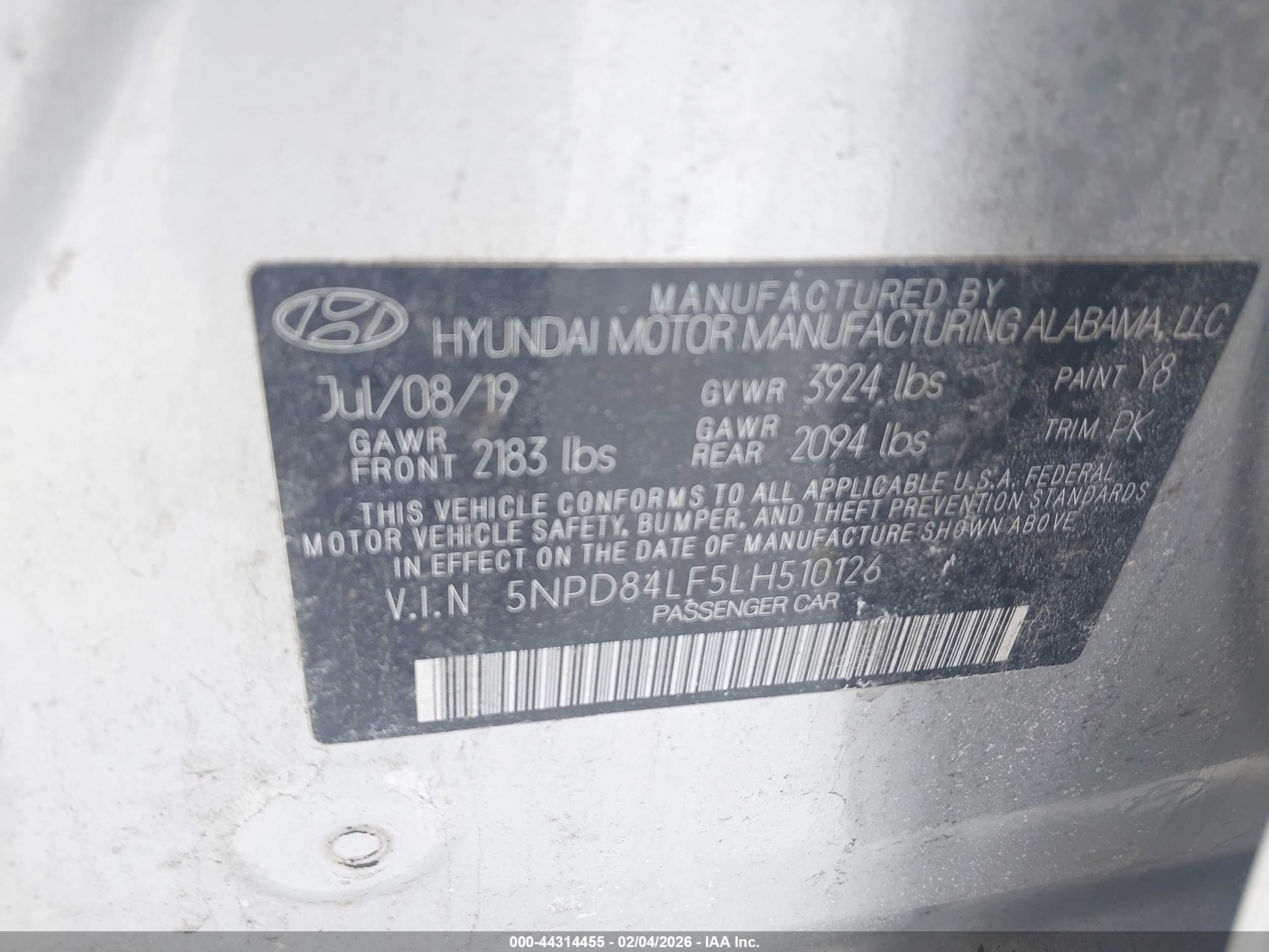 HYUNDAI ELANTRA image 9