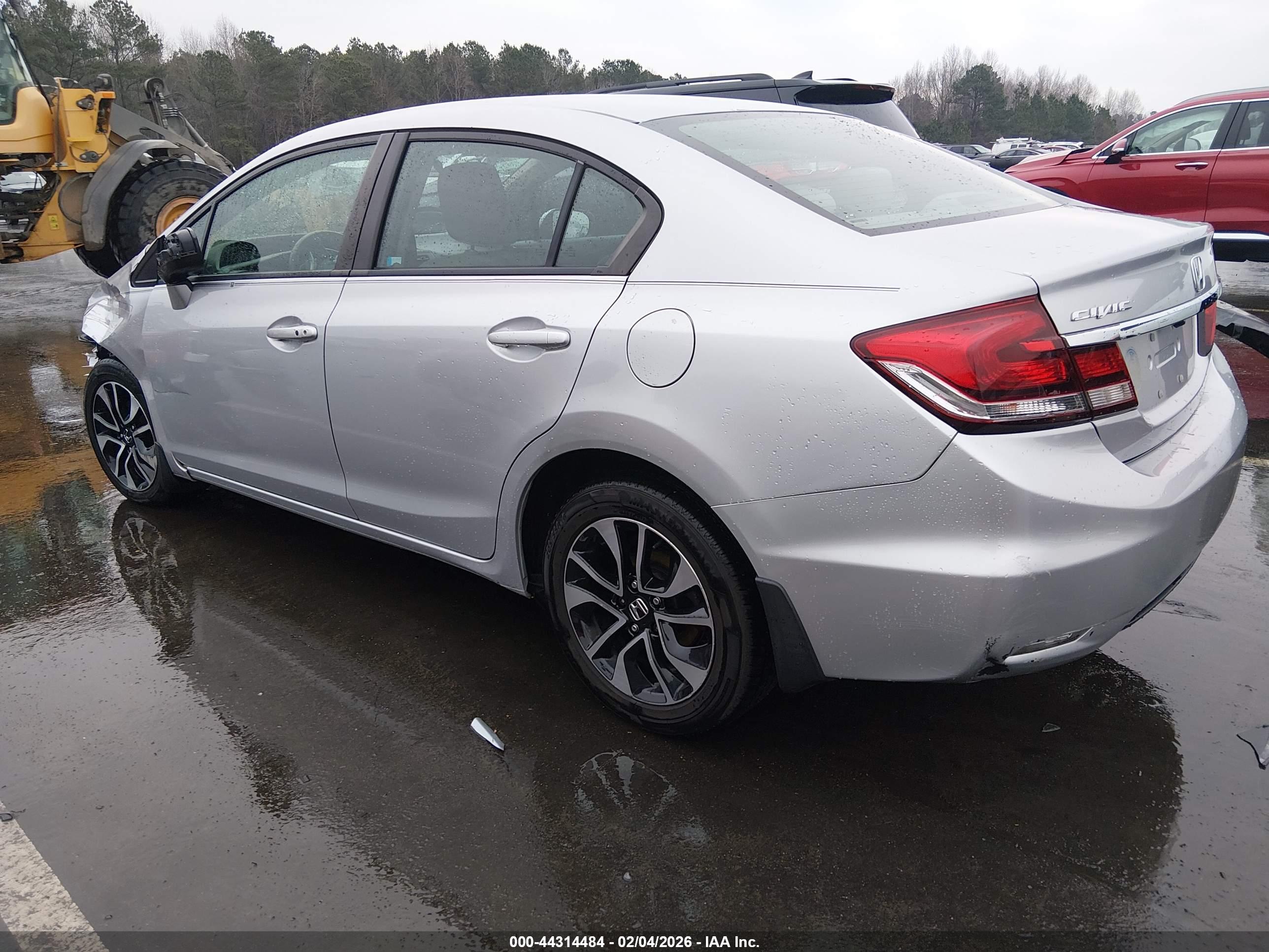 HONDA CIVIC image 3