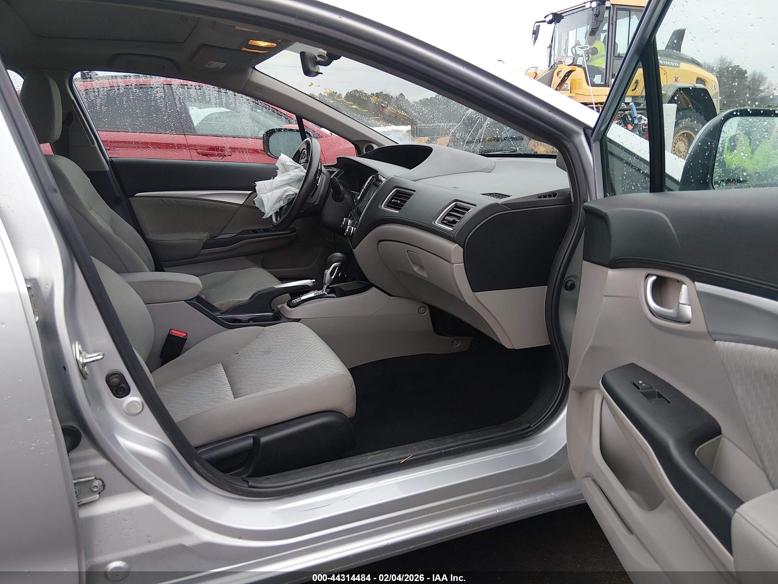 HONDA CIVIC image 5