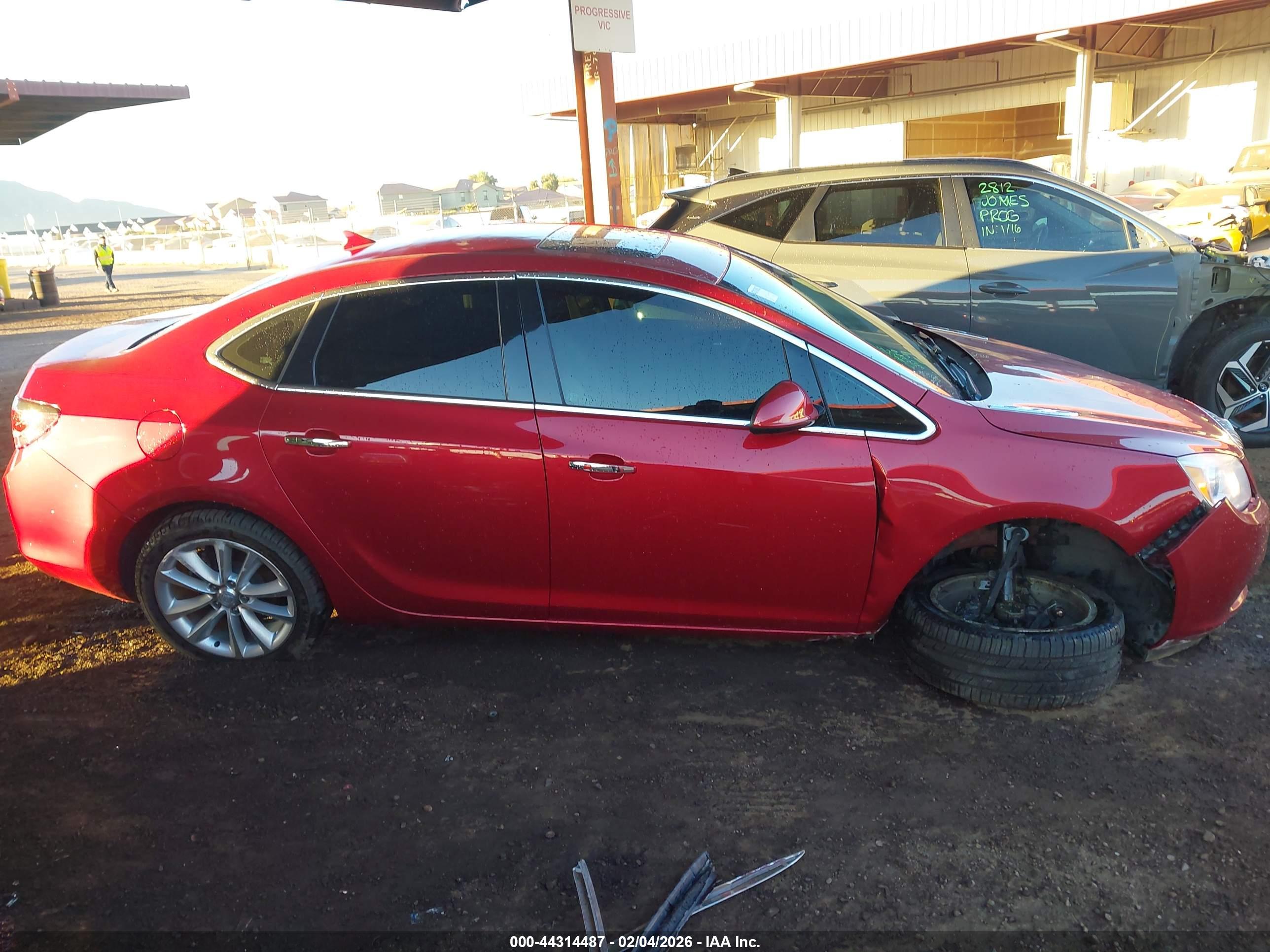 BUICK VERANO image 6
