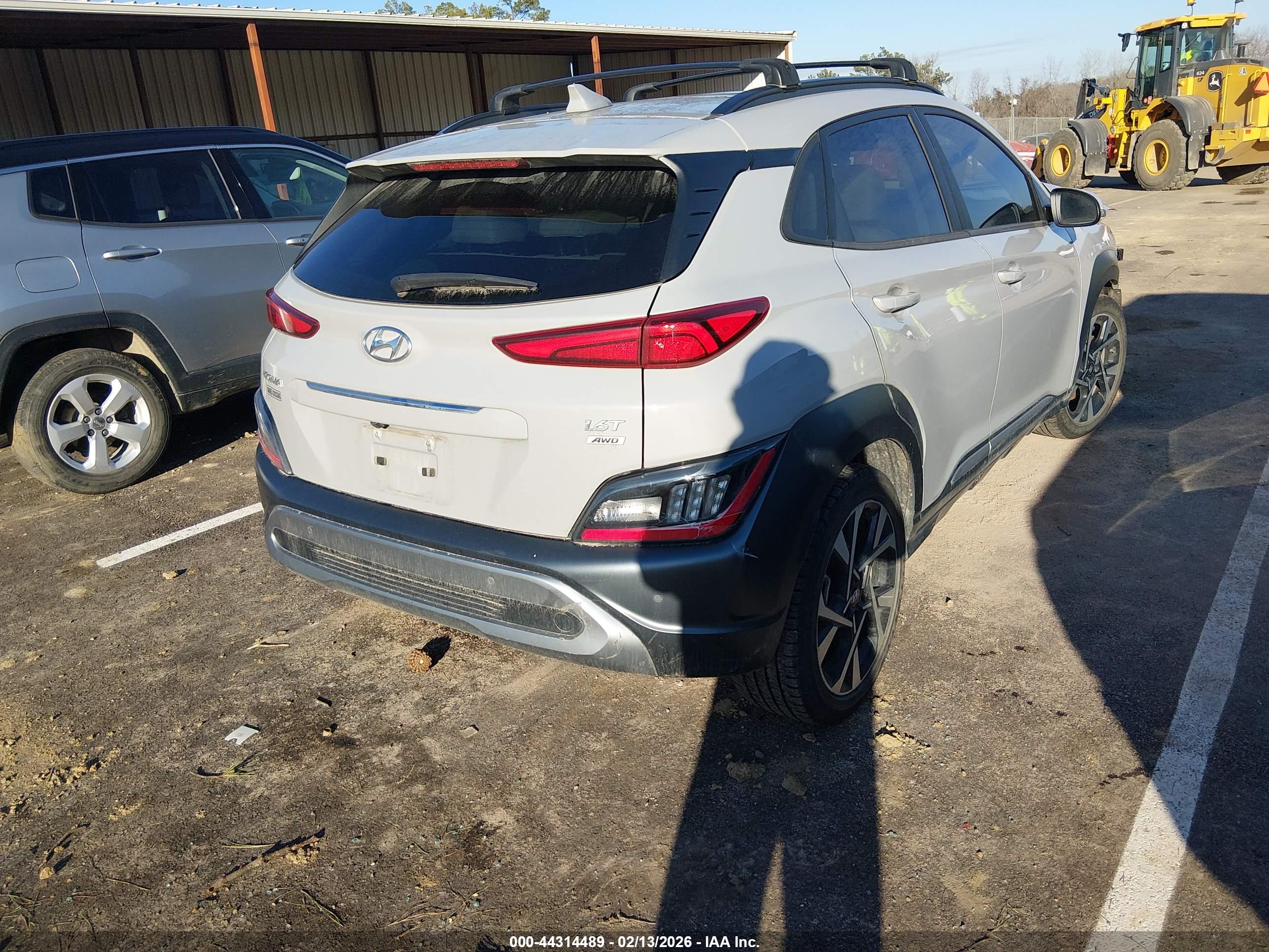 HYUNDAI KONA image 4