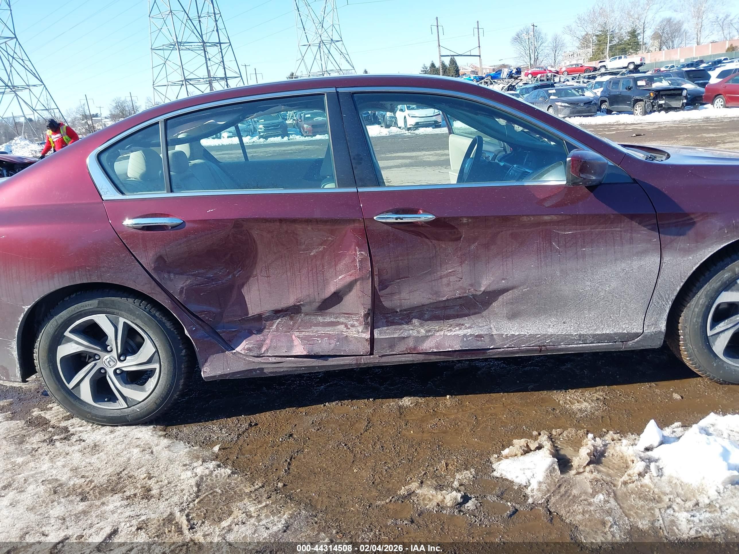 HONDA ACCORD image 6