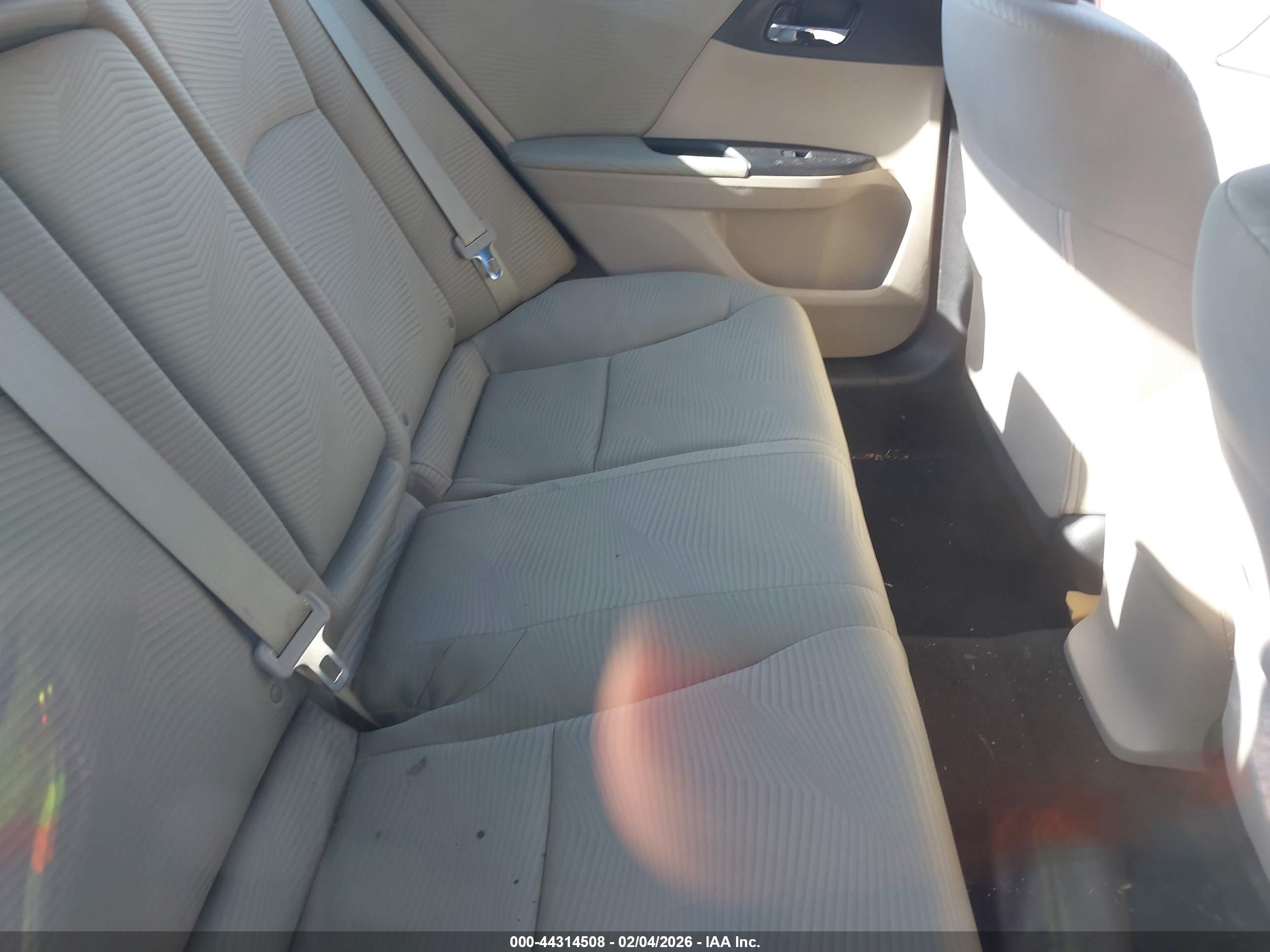 HONDA ACCORD image 8