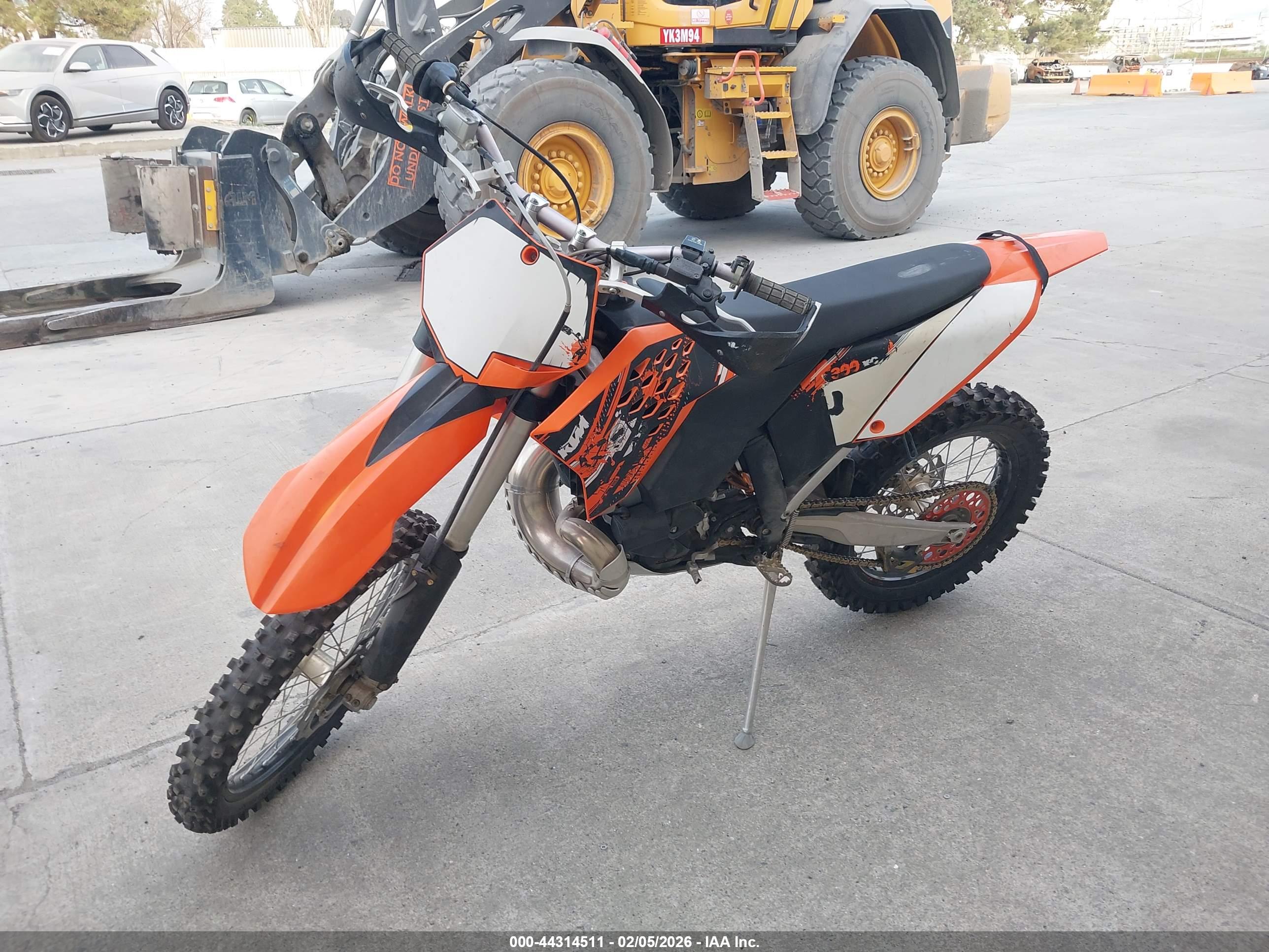 KTM 300 image 2