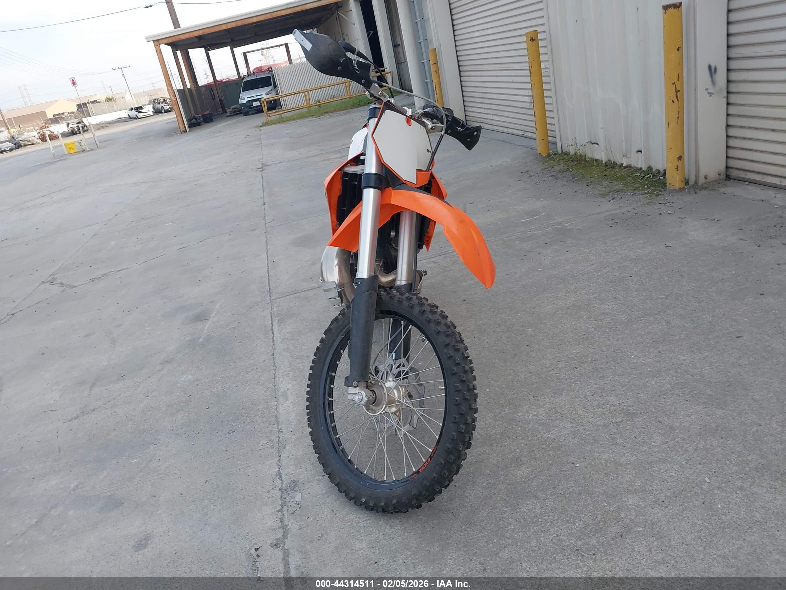 KTM 300 image 5