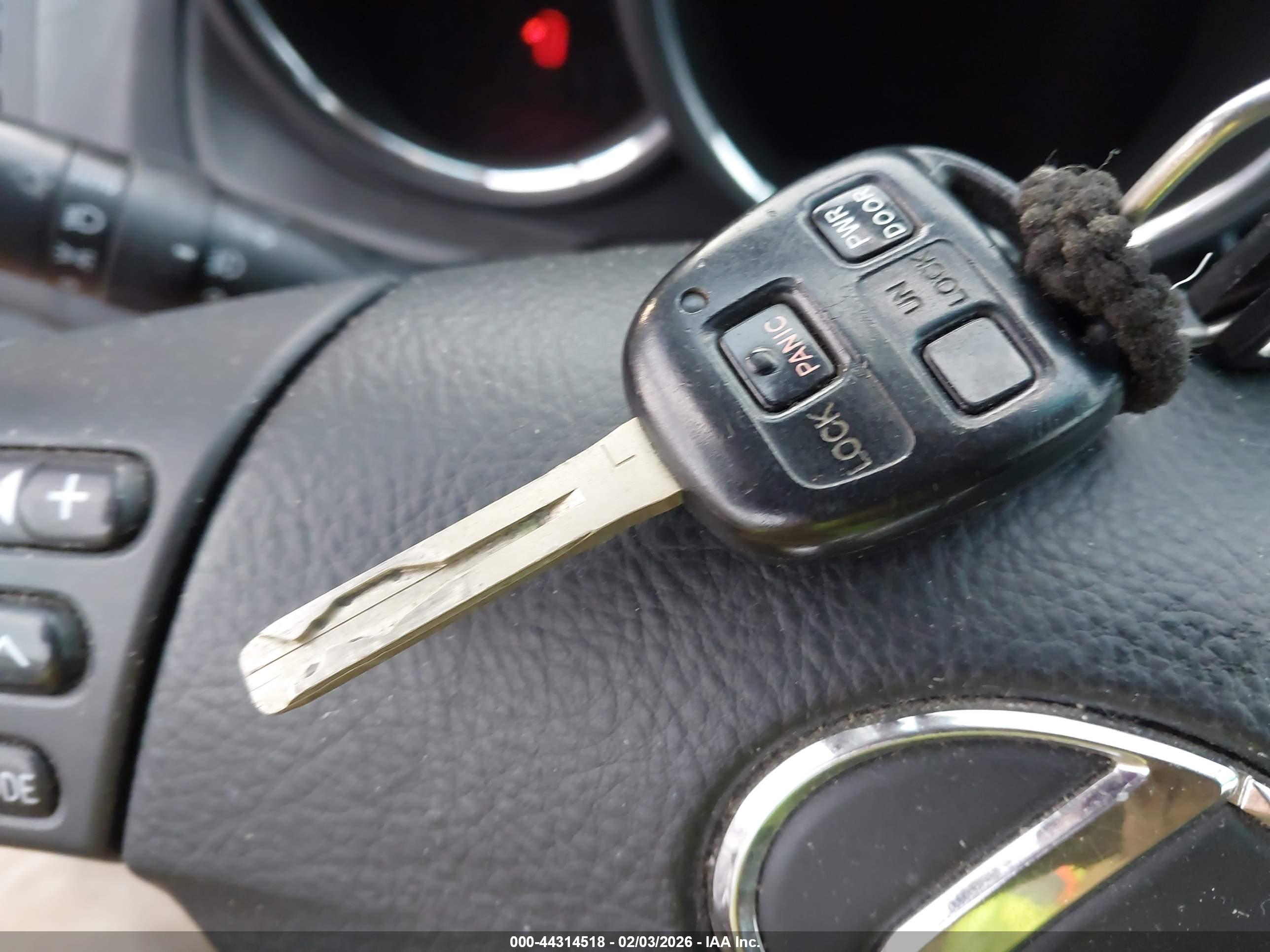 LEXUS RX image 11