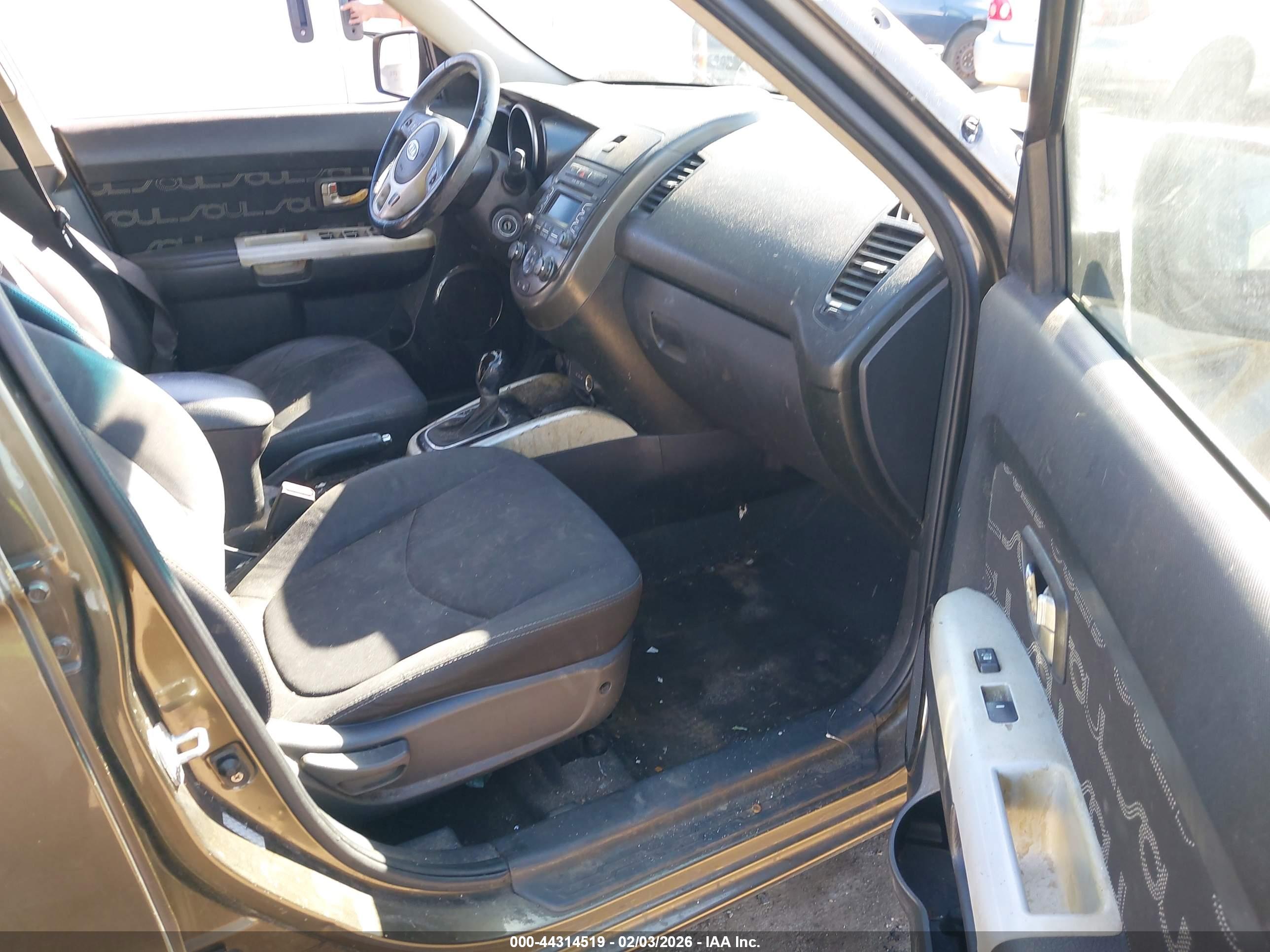 KIA SOUL image 5