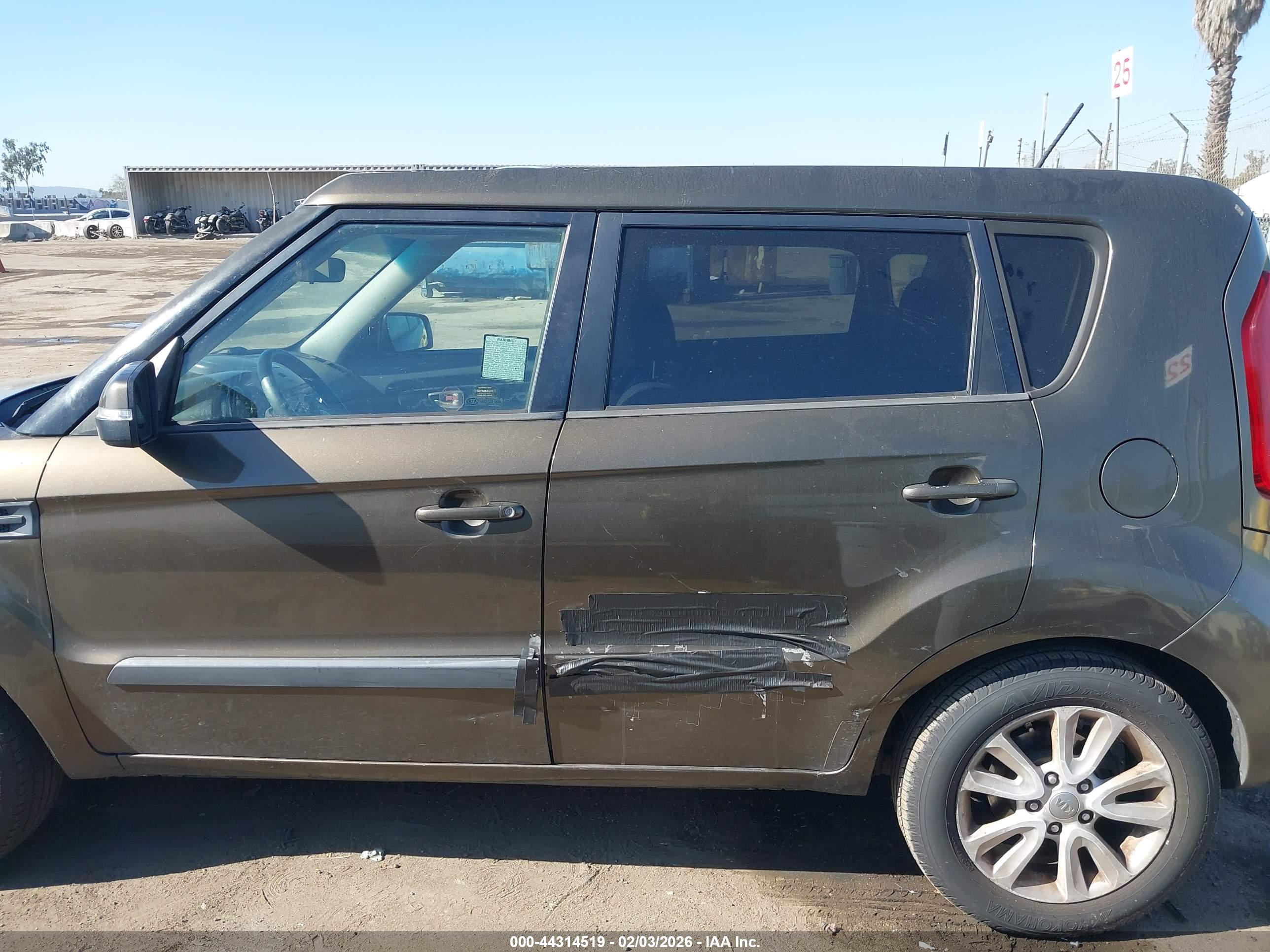 KIA SOUL image 6