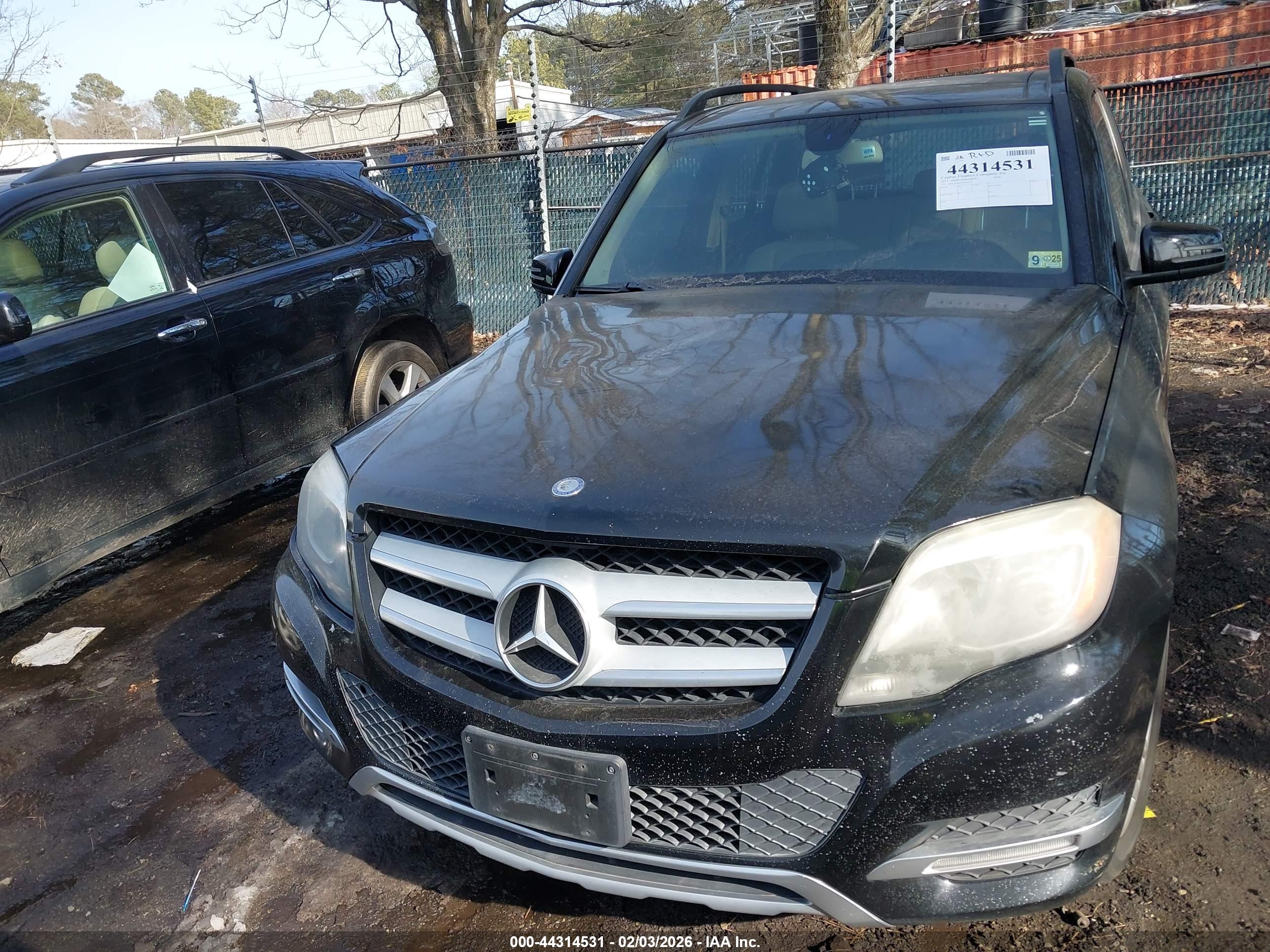 MERCEDES-BENZ GLK image 6