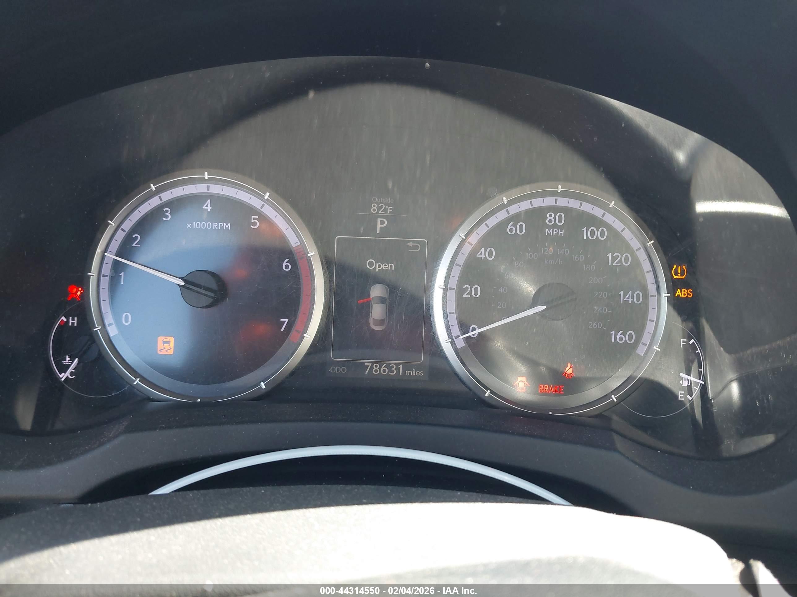 LEXUS RC image 7