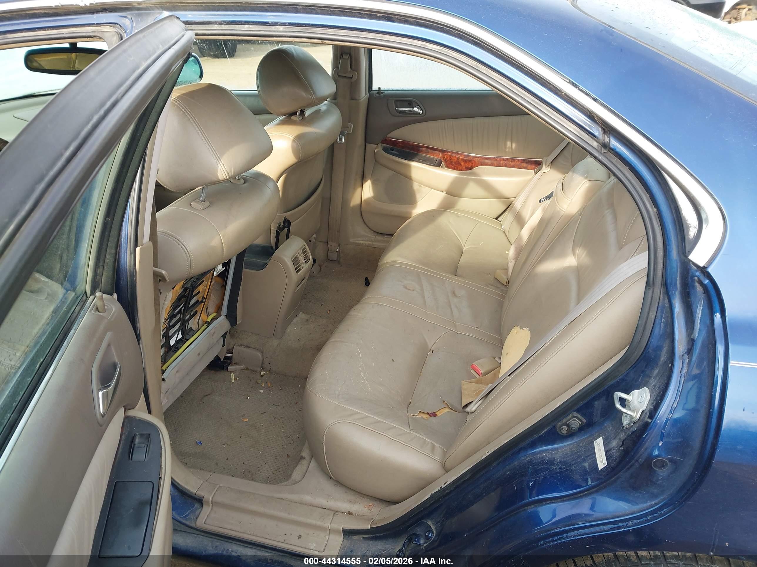 ACURA TL image 8