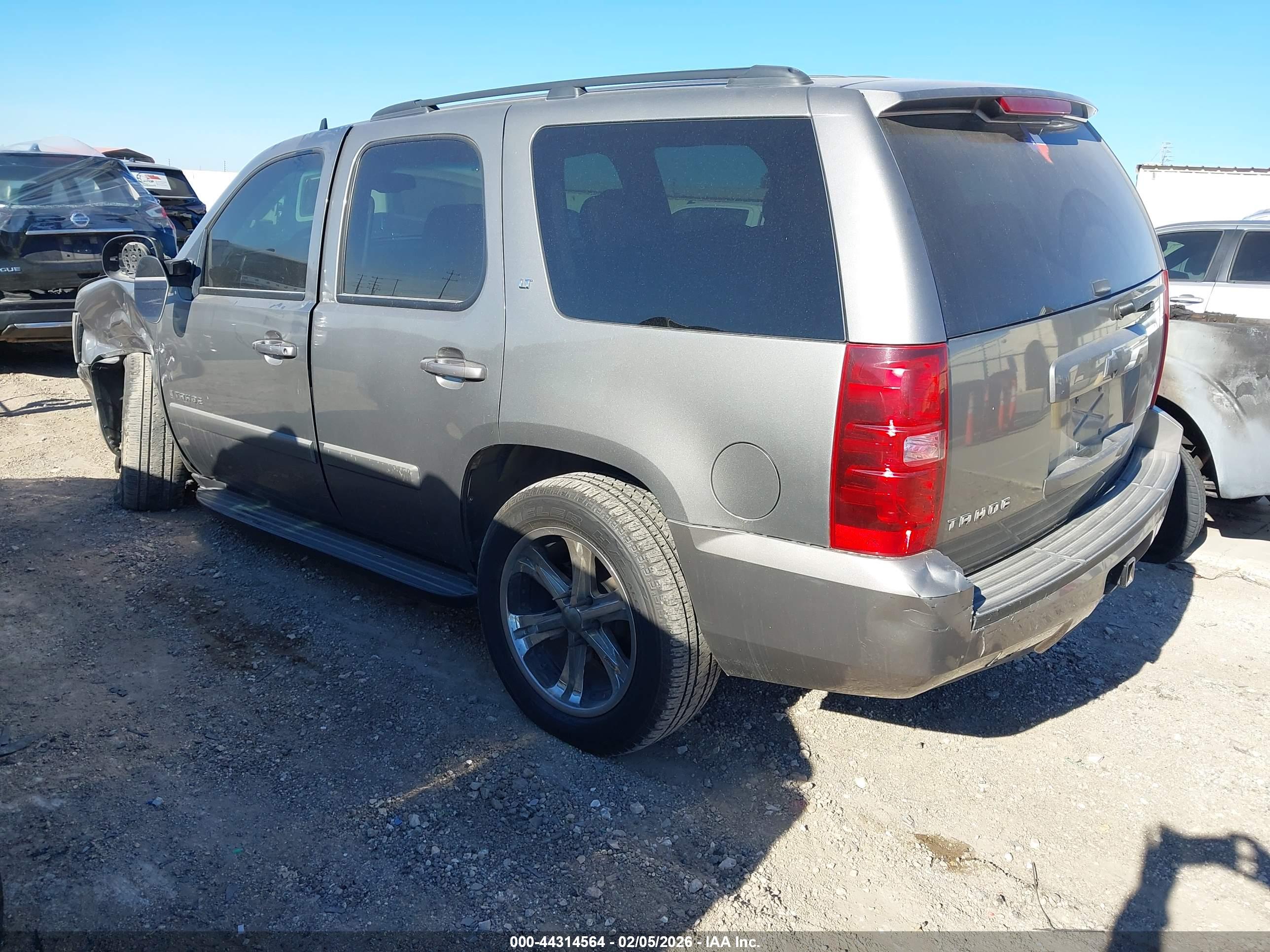 CHEVROLET TAHOE image 3