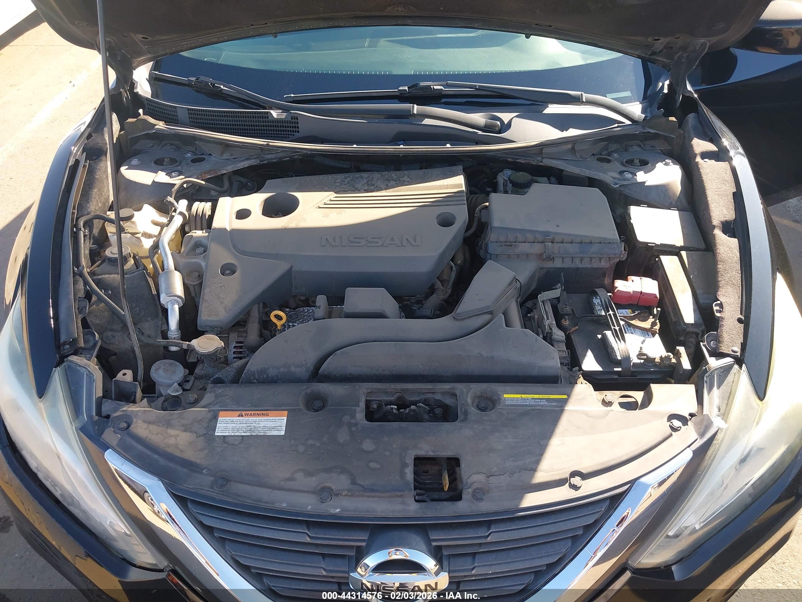 NISSAN ALTIMA image 10