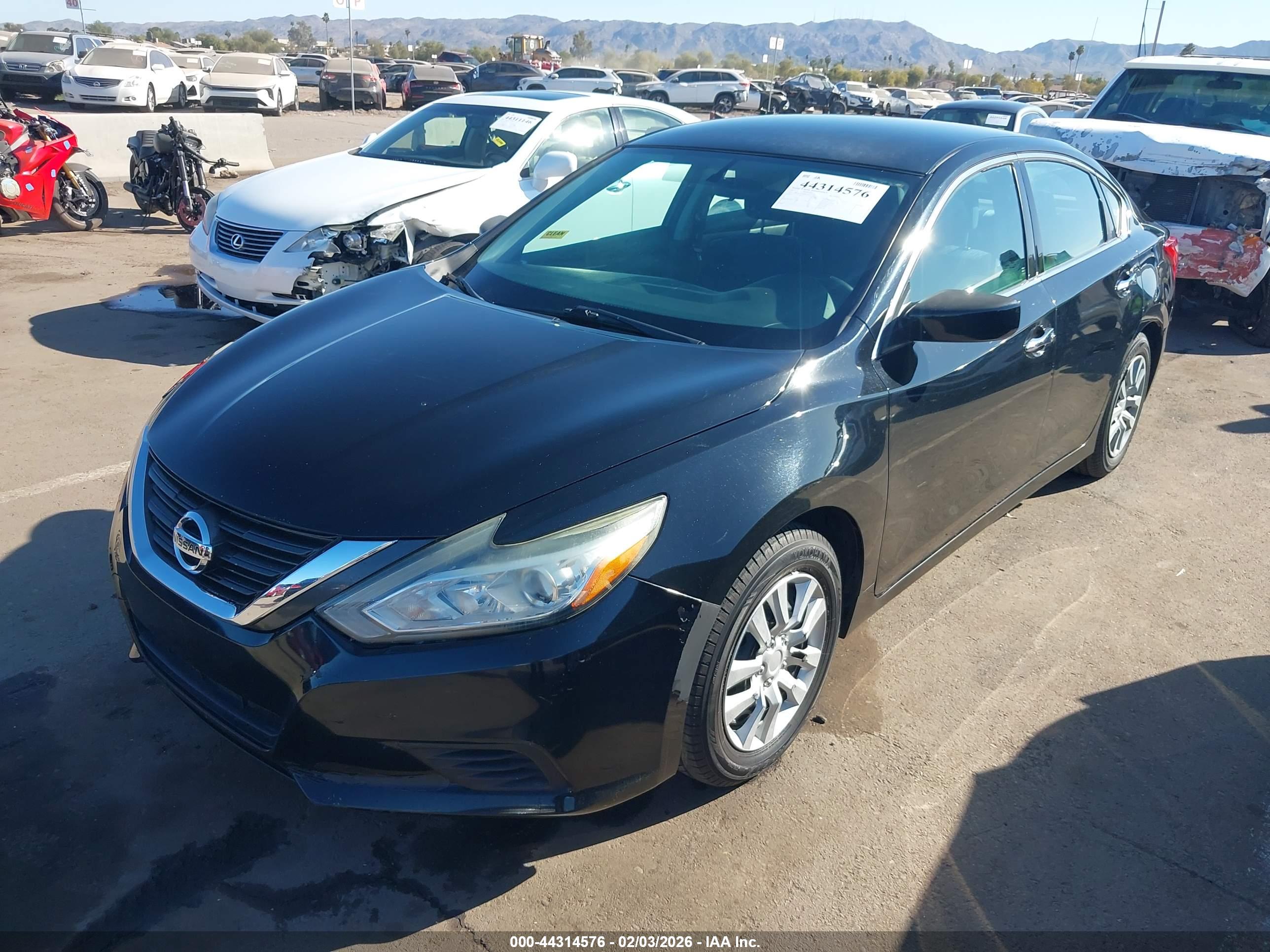 NISSAN ALTIMA image 2