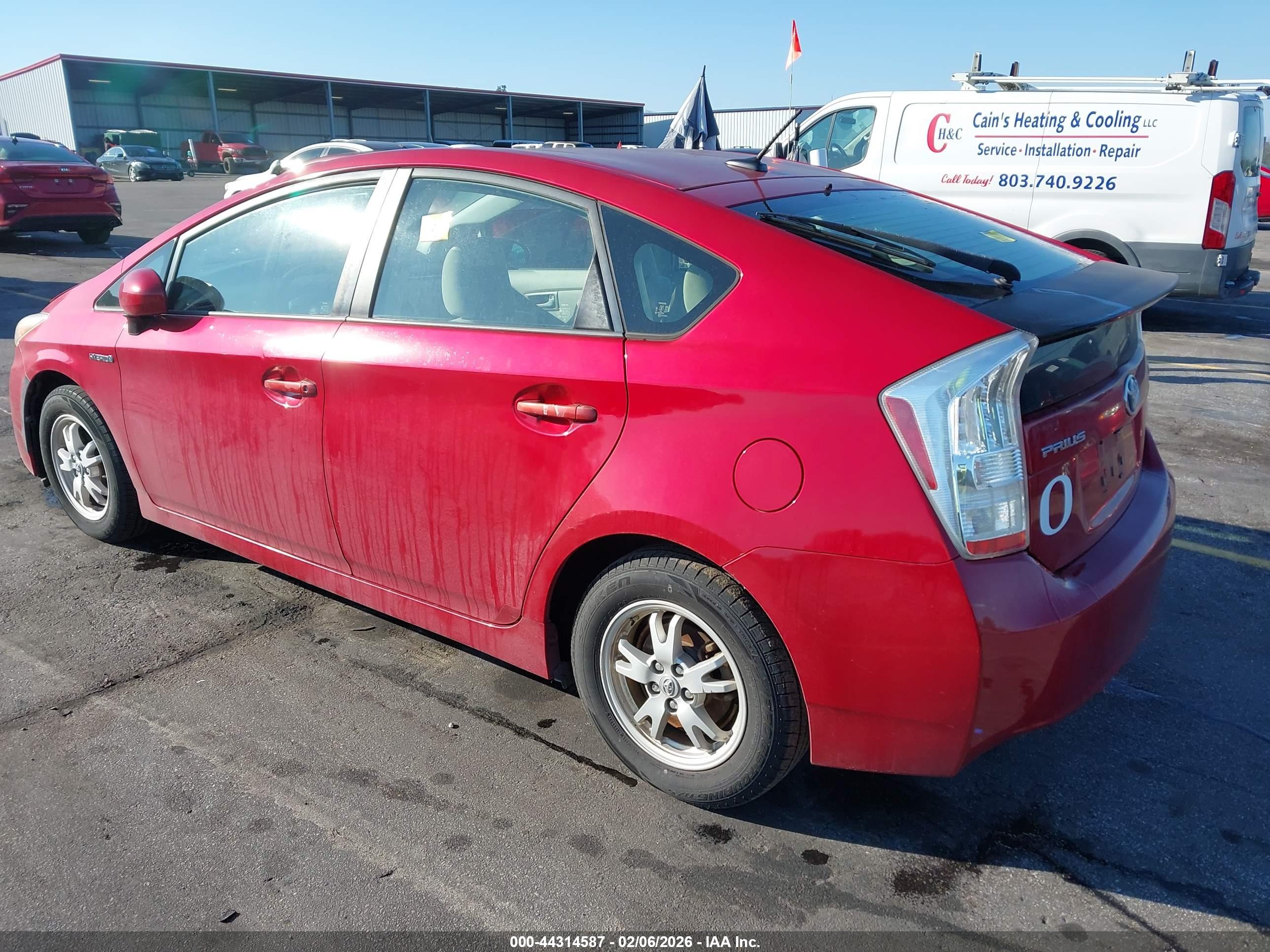 TOYOTA PRIUS image 3