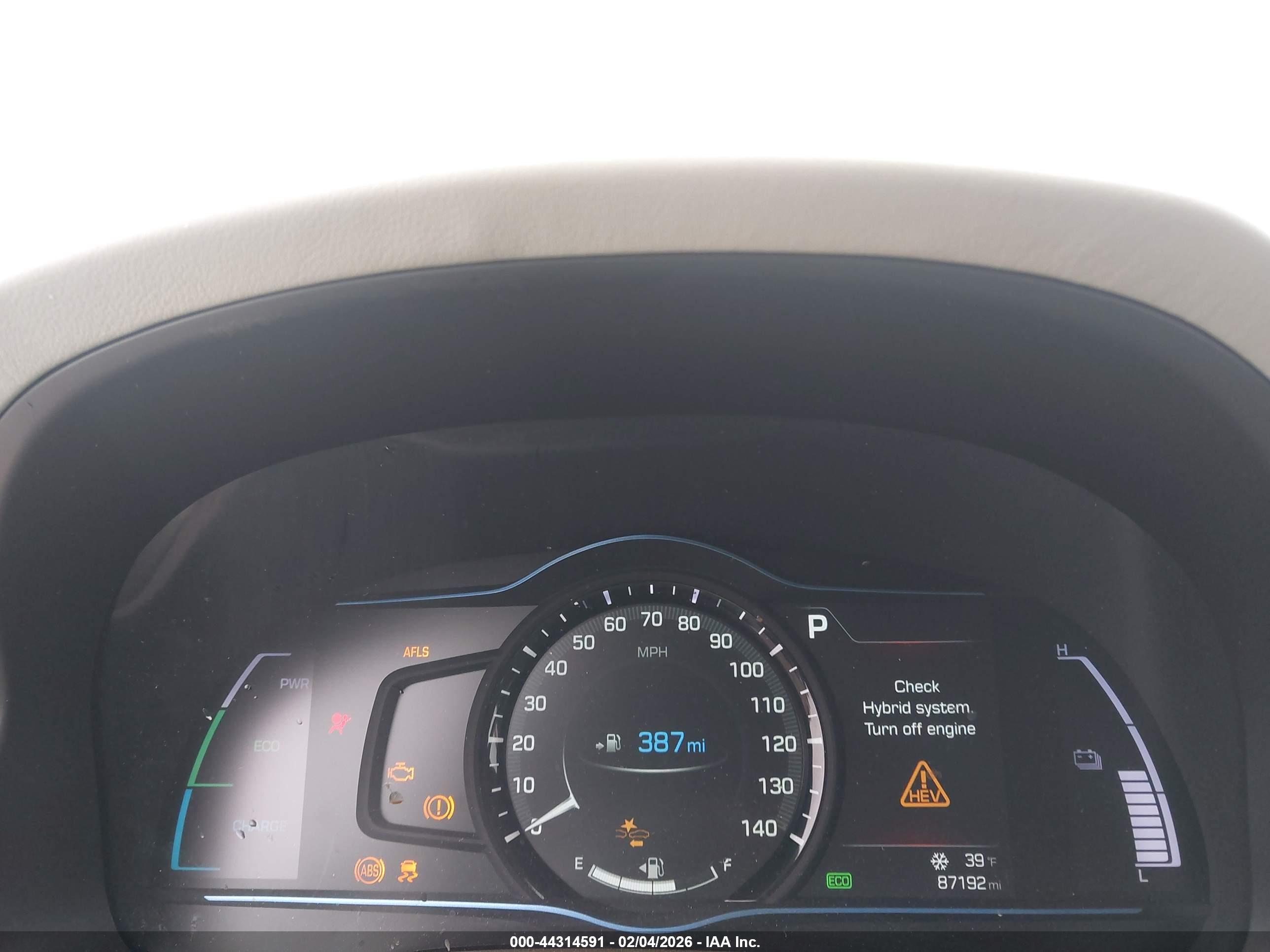 HYUNDAI IONIQ image 7
