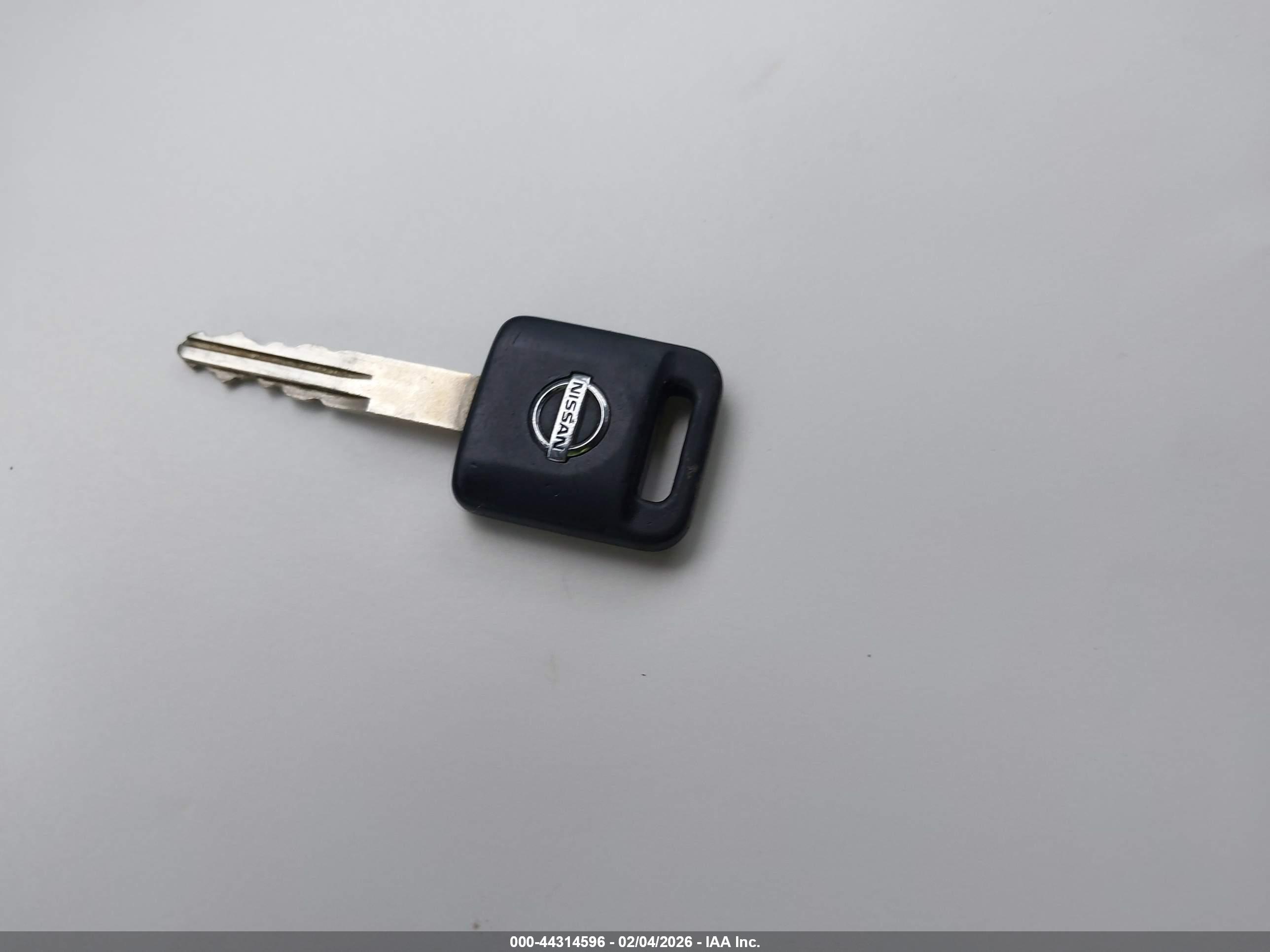 NISSAN FRONTIER image 11