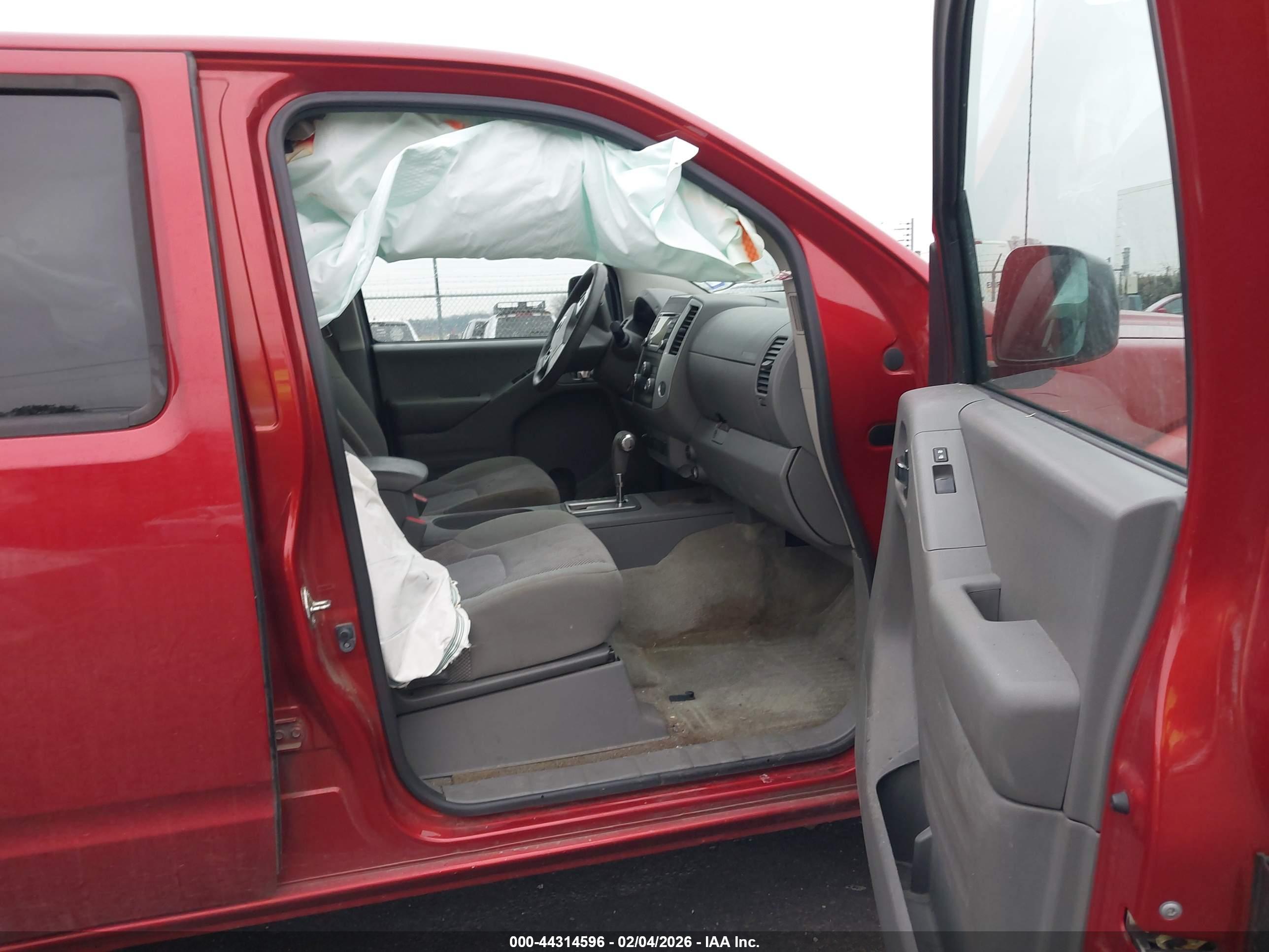 NISSAN FRONTIER image 5