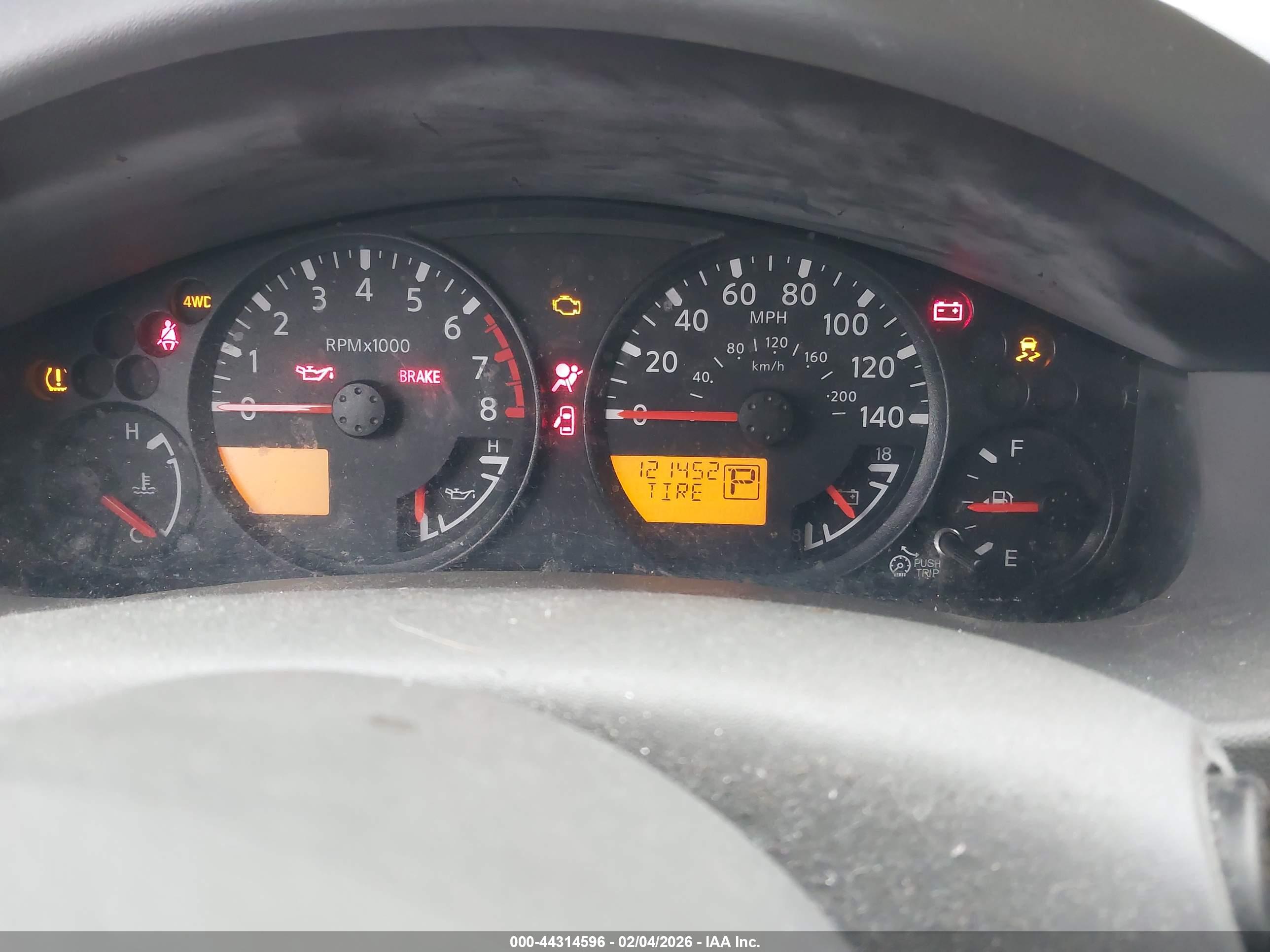 NISSAN FRONTIER image 7
