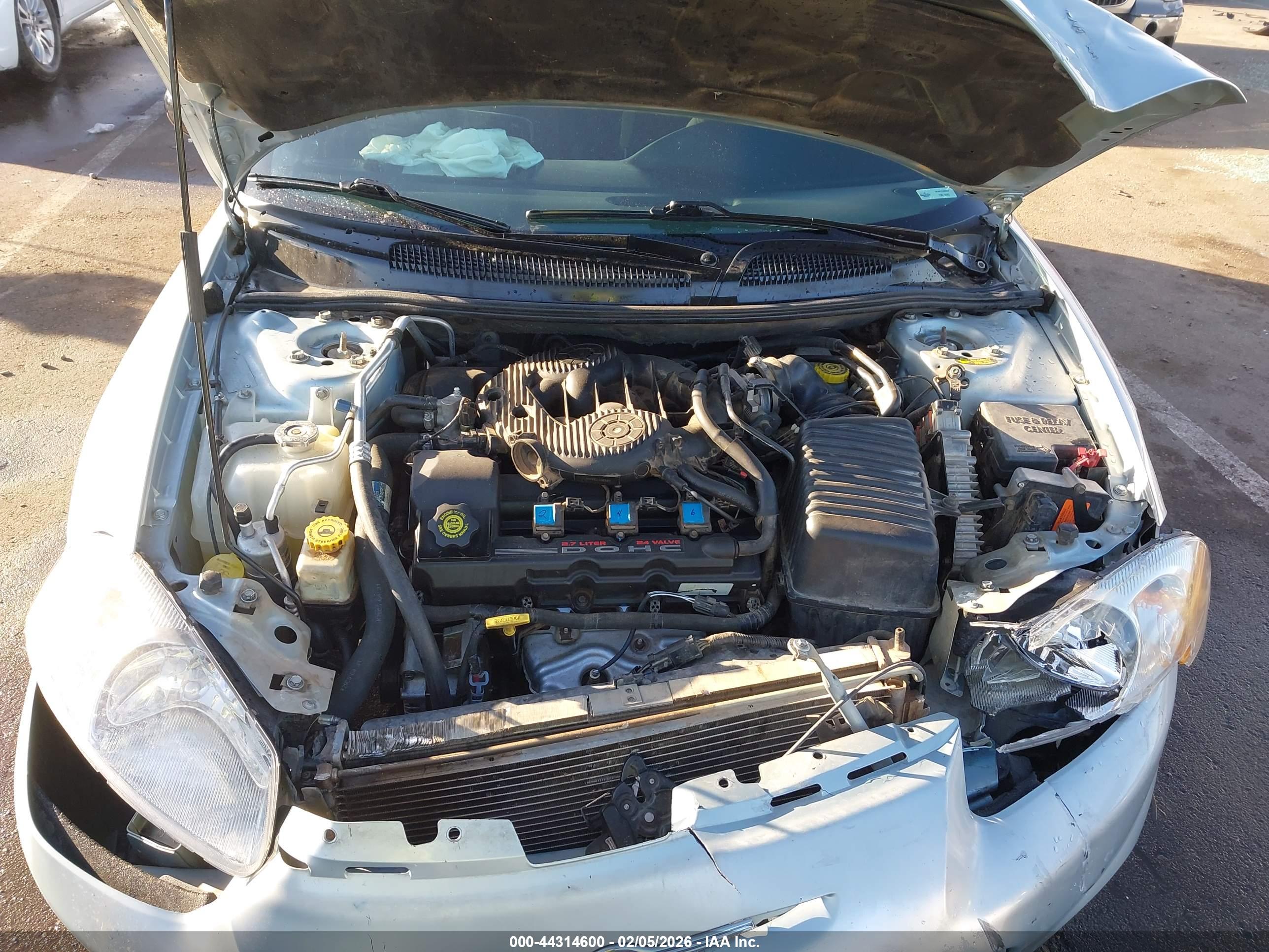 CHRYSLER SEBRING image 10
