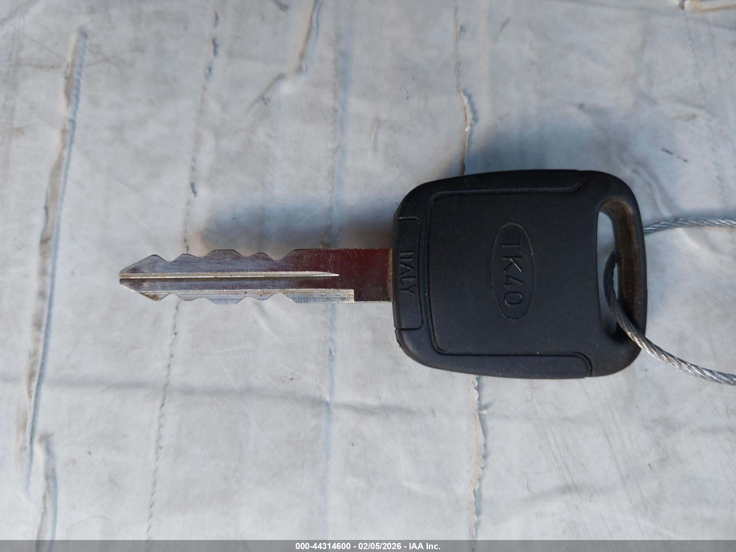 CHRYSLER SEBRING image 11