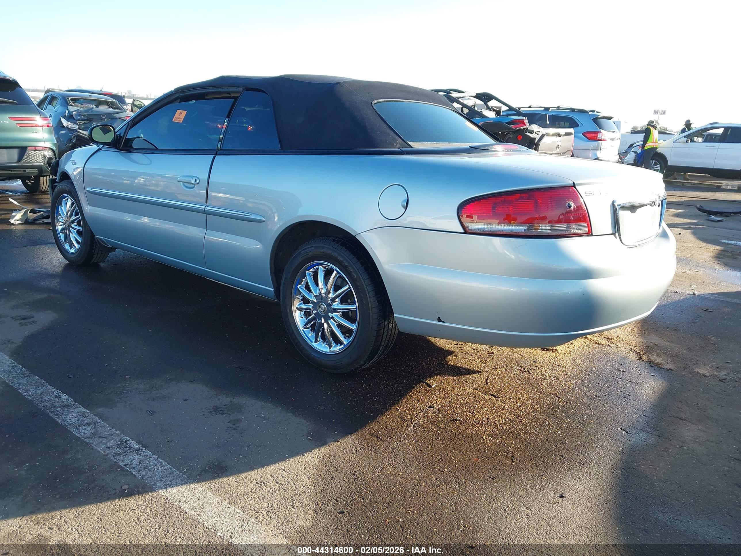 CHRYSLER SEBRING image 3