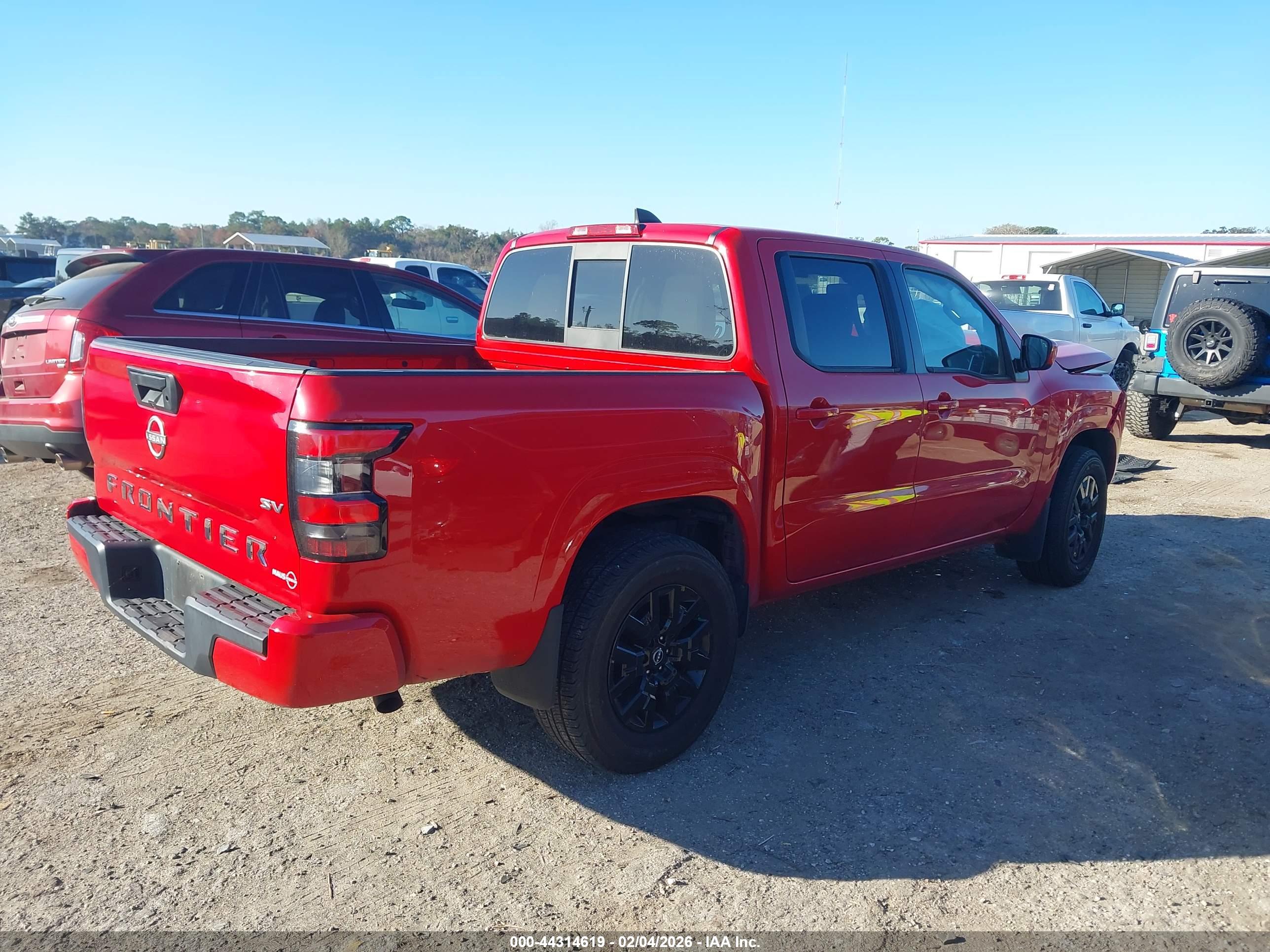 NISSAN FRONTIER image 4