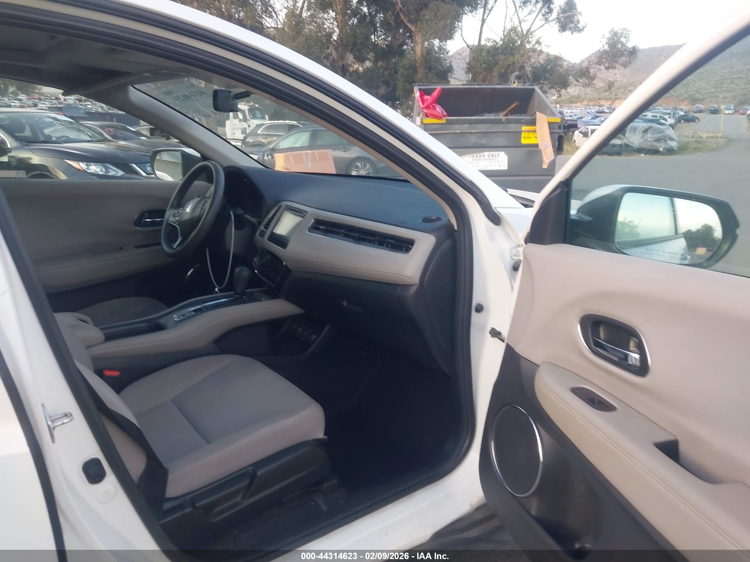 HONDA HR-V image 5