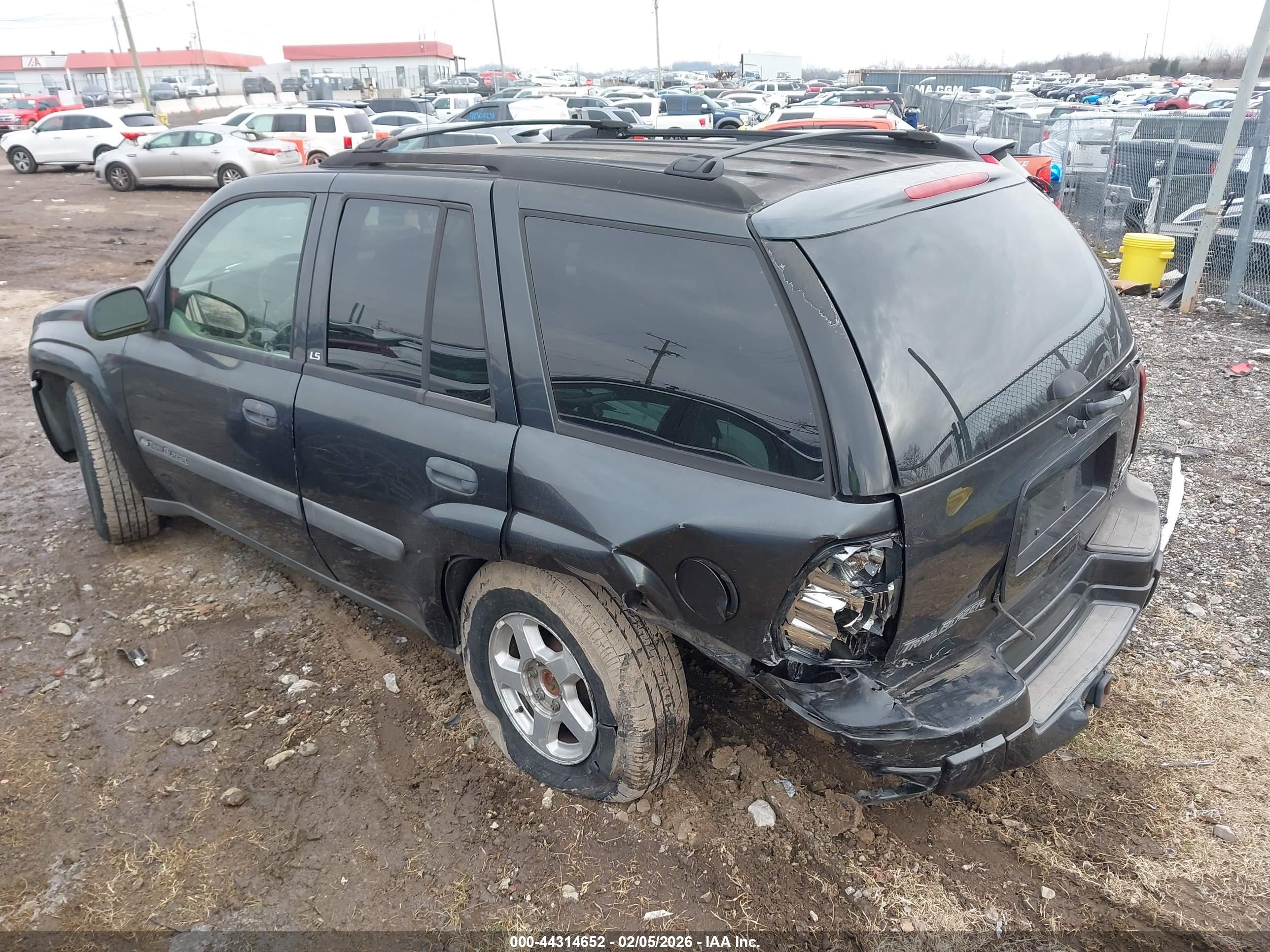 CHEVROLET TRAILBLAZER image 6
