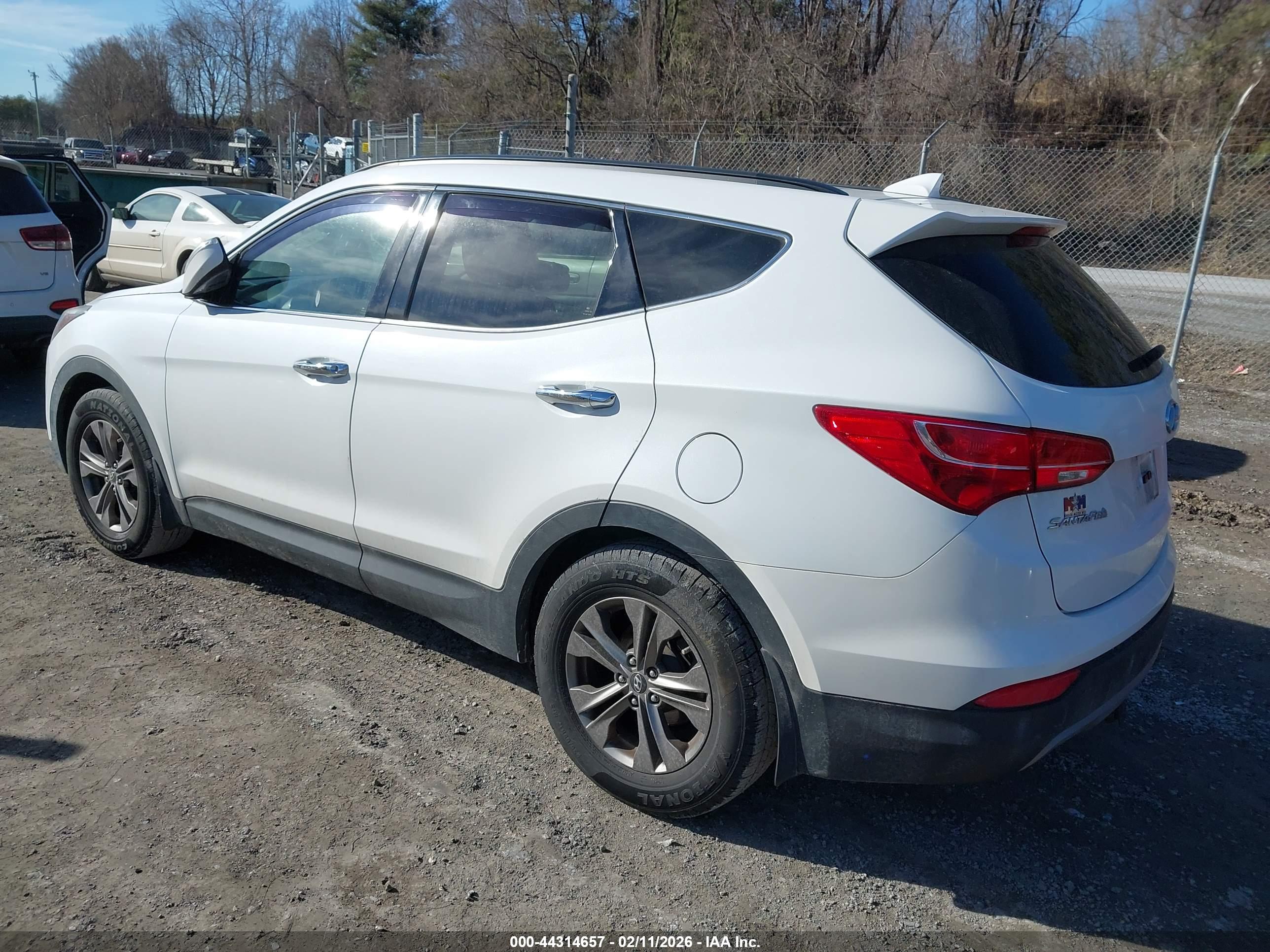 HYUNDAI SANTA image 3