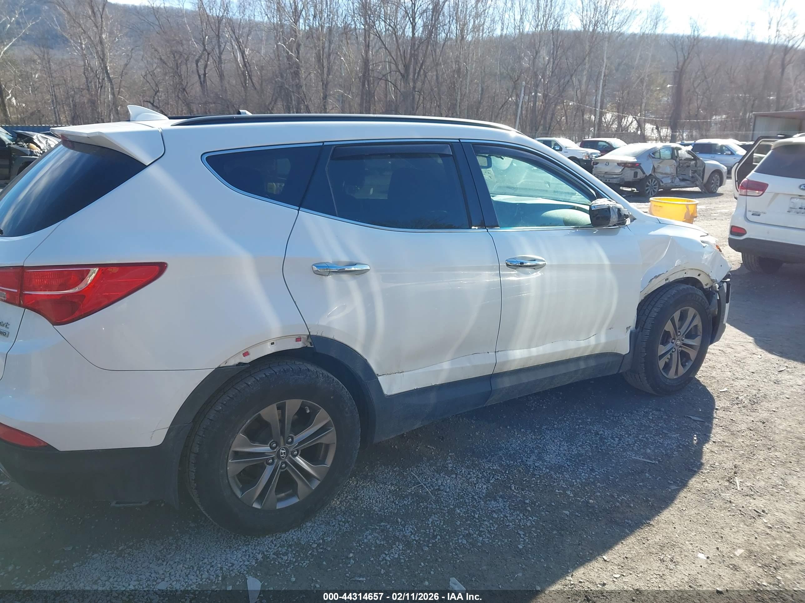 HYUNDAI SANTA image 4